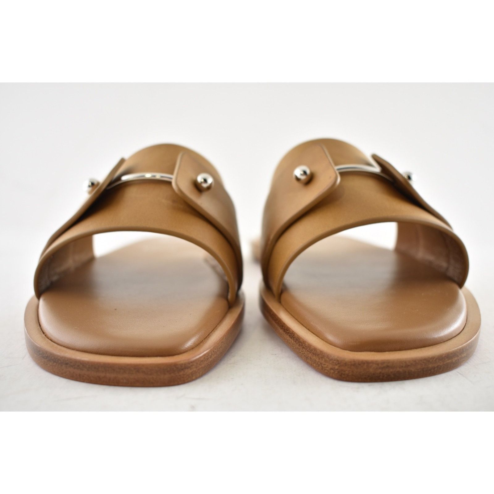 Christian Louboutin Christian Louboutin Chambelimule Flat Tera Brown Sandal 36 Size US 6 / IT 36 - 10 Thumbnail