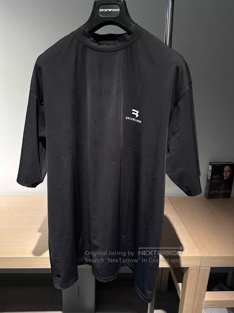 Balenciaga Balenciaga Black Short Sleeve T-Shirt Size US S / EU 44-46 / 1 - 1 Thumbnail