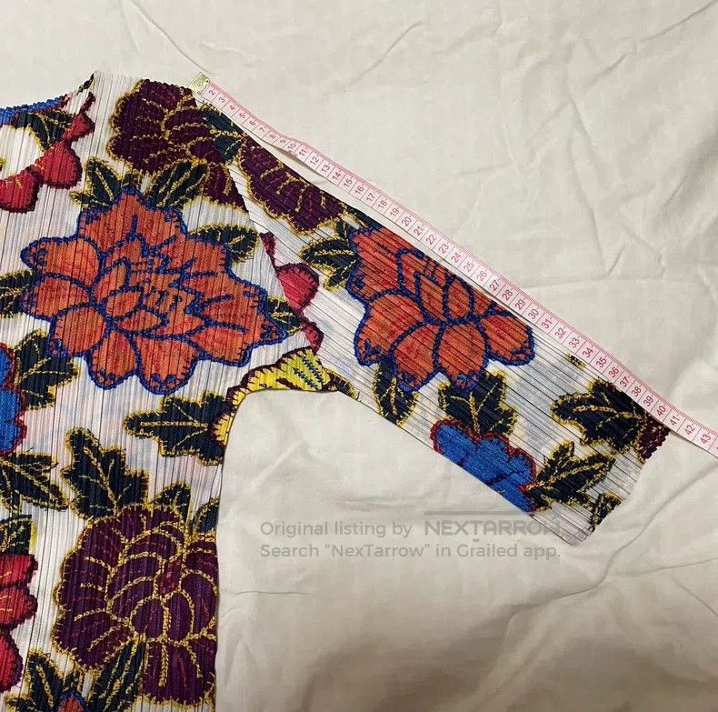 Issey Miyake Issey Miyake Peony Hollyhock New Year Print 3/4 Sleeve Top Size L / US 10 / IT 46 - 9 Thumbnail