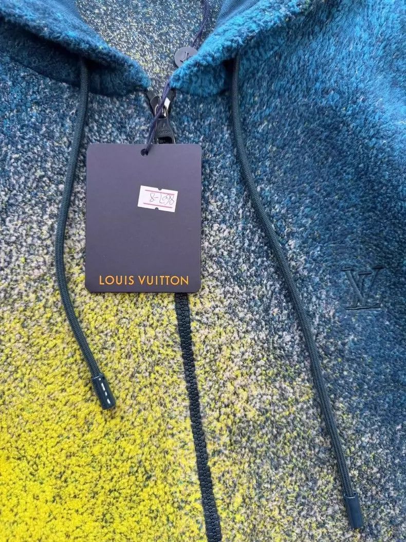Louis Vuitton Louis Vuitton Blue Gradient Fleece Jacket -2505 Size US XL / EU 56 / 4 - 4 Thumbnail
