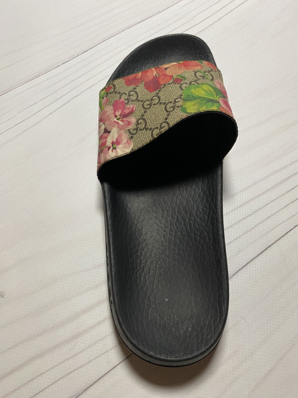 Gucci Gucci GG Blooms Supreme place floral logo slides Size US 8 / IT 38 - 16 Thumbnail