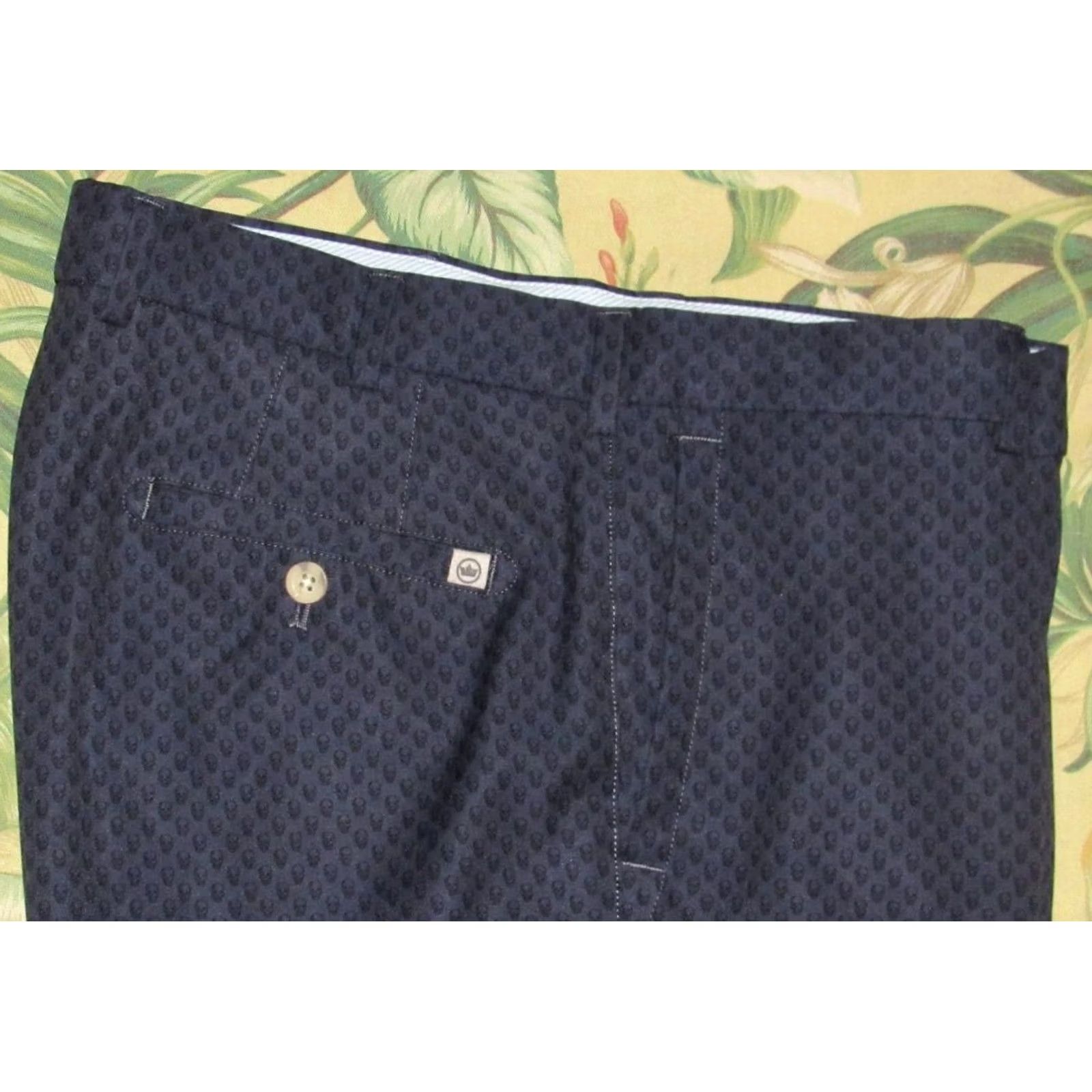 Peter Millar PETER MILLAR Carrboro Performance 9" Skull Shorts 36 Men Chino XS-? Size US 36 / EU 52 - 2 Thumbnail