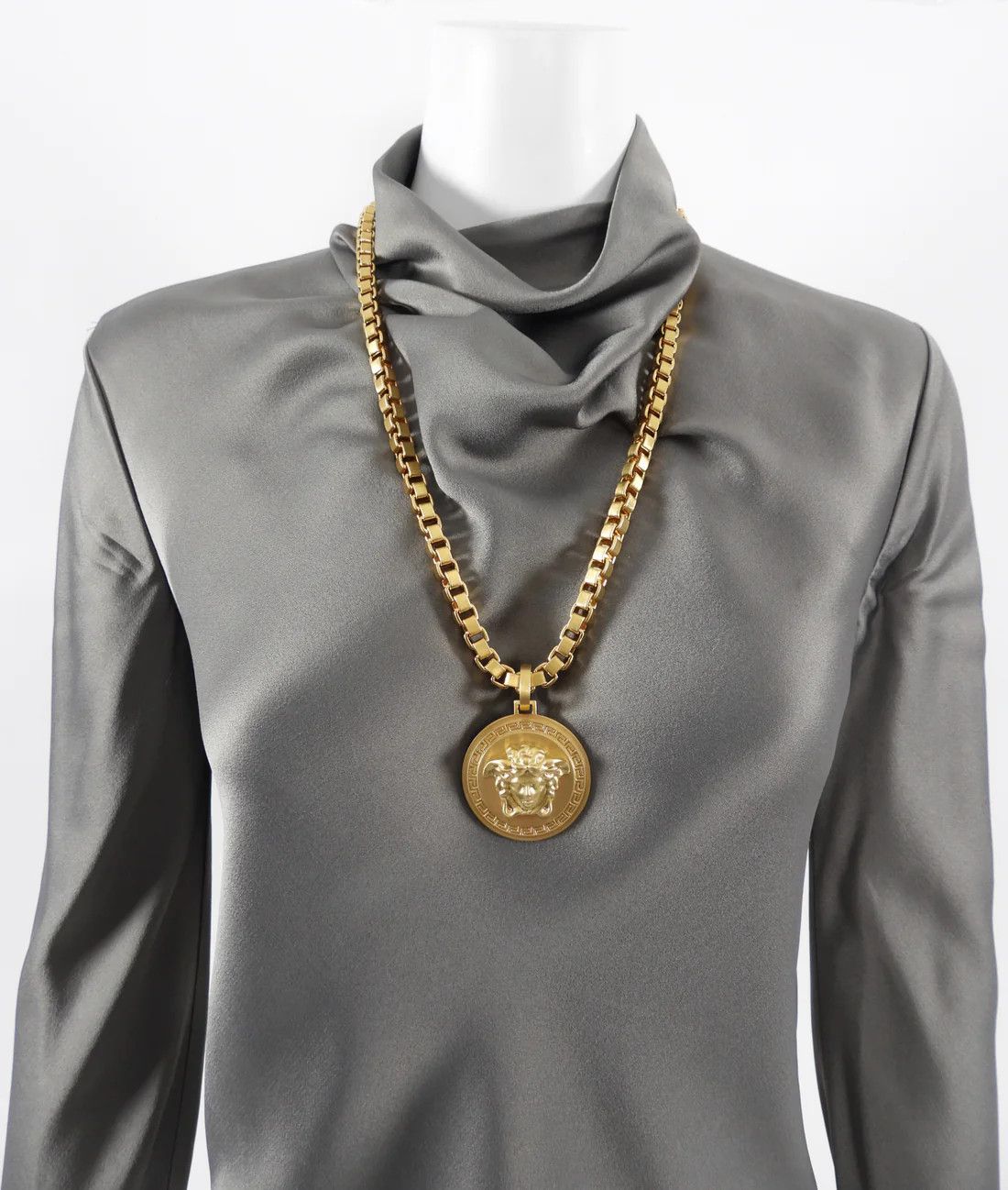 Versace Versace Gold Chain Medusa Medallion Necklace Size ONE SIZE - 3 Thumbnail