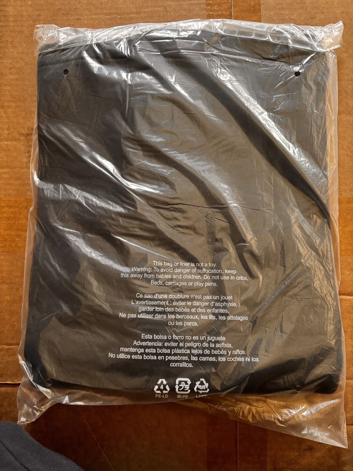 Yeezy YEEZYQUARTERZIP JC-02 Sz 2 Size US L / EU 52-54 / 3 - 10 Thumbnail