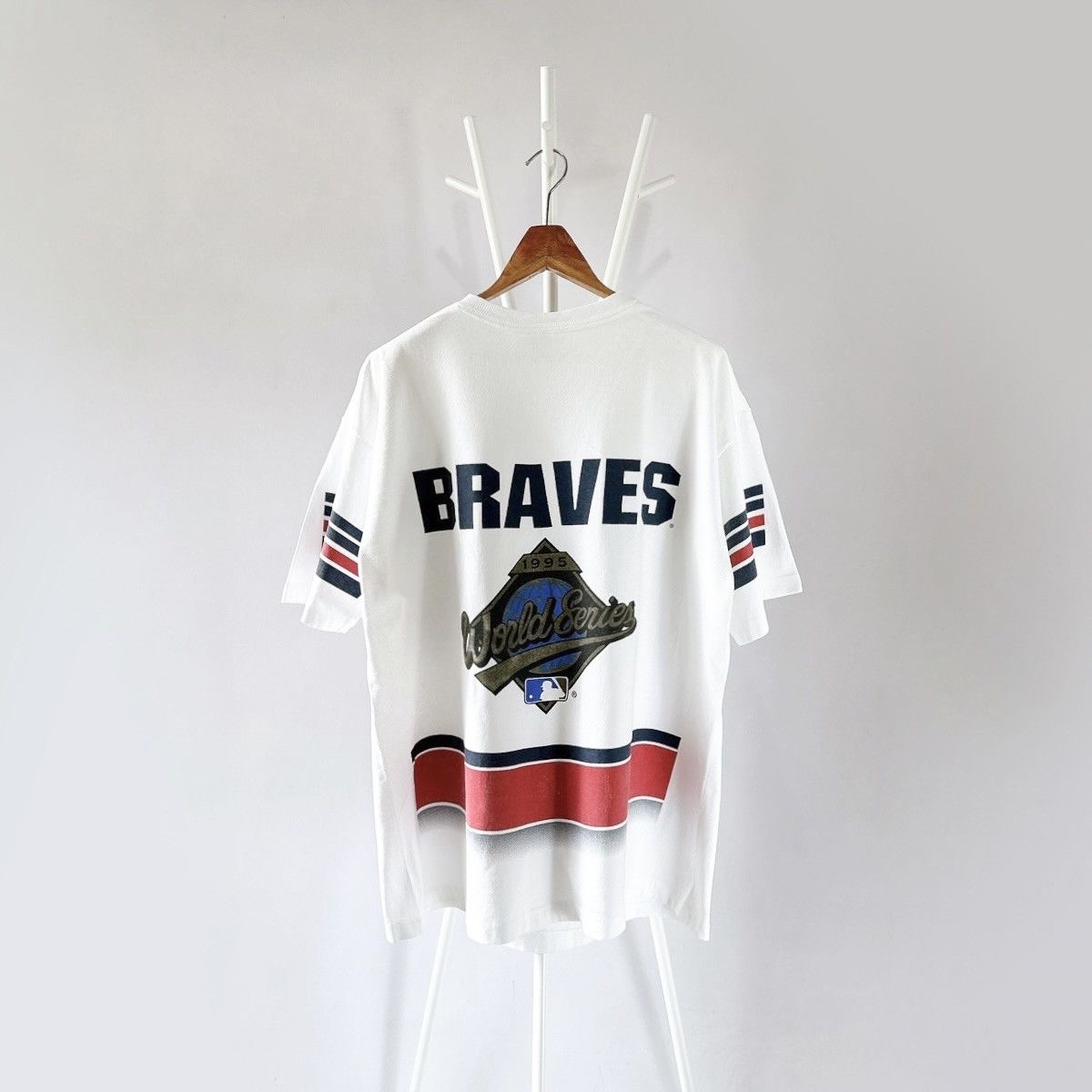 Salem Sportswear × Vintage 90s Atlanta Braves MLB t-shirt/ XL Size US L / EU 52-54 / 3 - 6 Thumbnail
