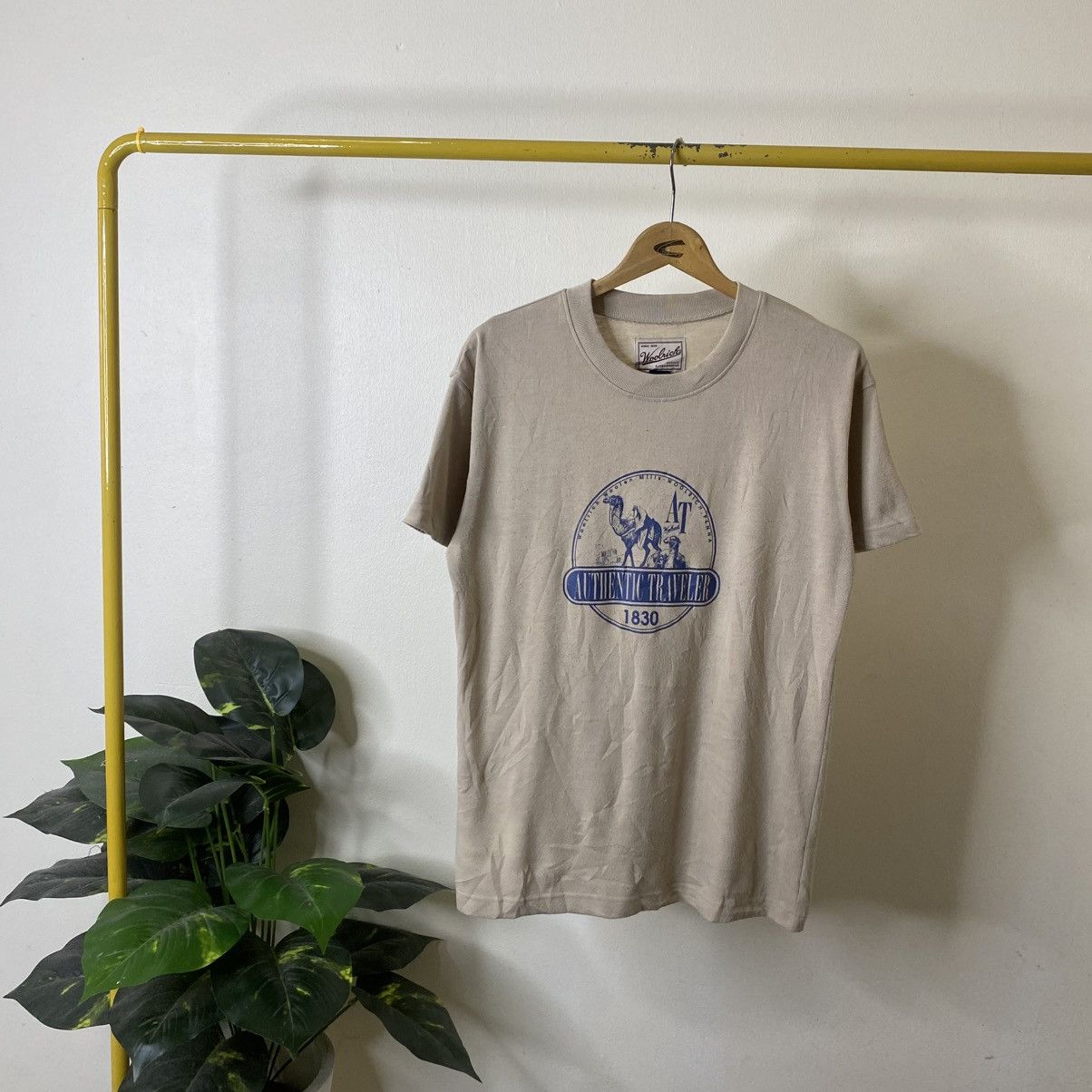 Woolrich Woolen Mills Y2K Woolrich Rugged Outdoorwear Graphic T Shirt Size US M / EU 48-50 / 2 - 1 Thumbnail