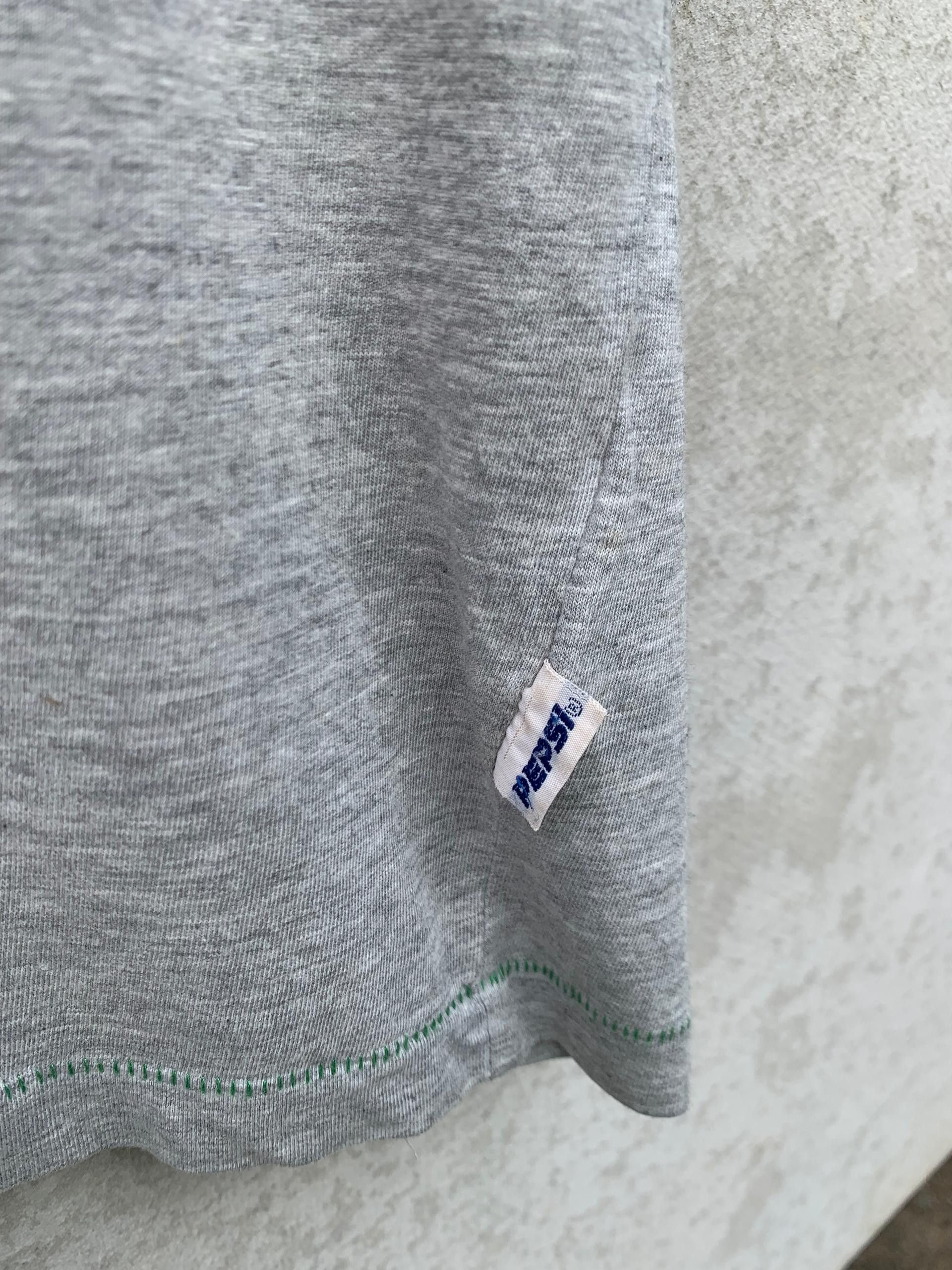 Pepsi Vintage Pepsi Graphic Tshirt Size US S / EU 44-46 / 1 - 8 Thumbnail