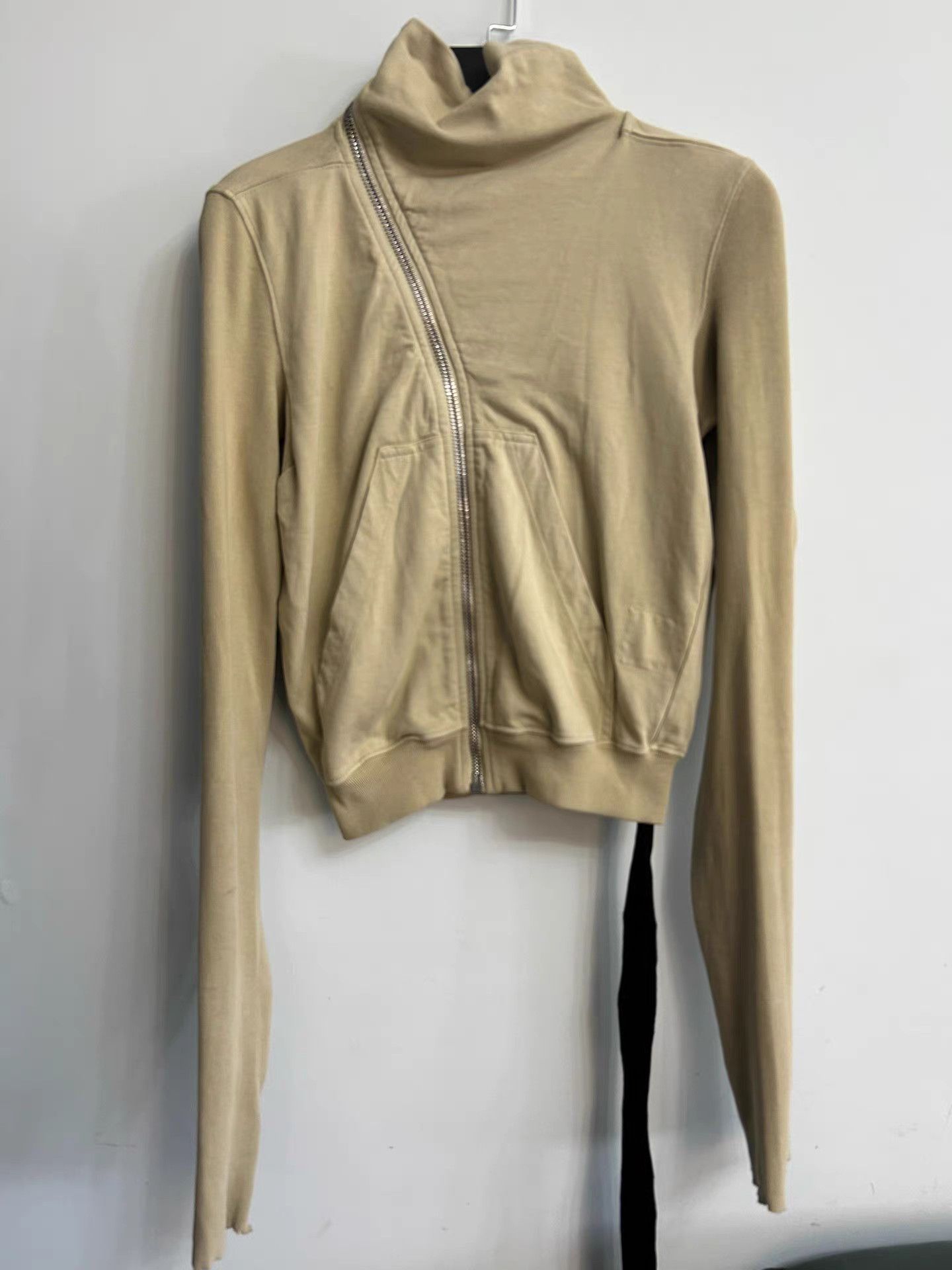 Rick Owens Rick Owens off-white diagonal zipper jacket Size US S / EU 44-46 / 1 - 1 Thumbnail