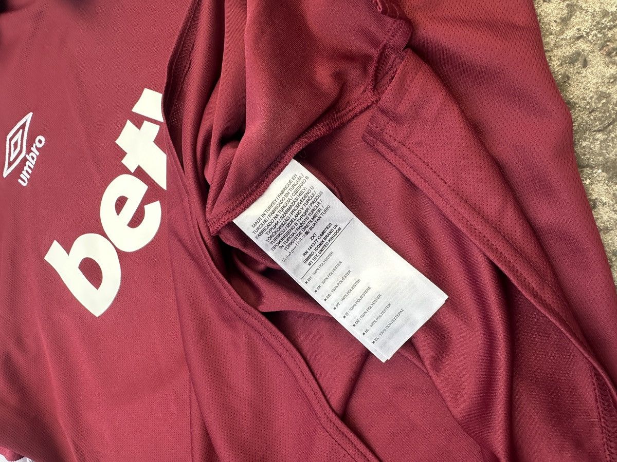 Umbro New Umbro West Ham United Soccer Jersey Streetwear Rare L Size US L / EU 52-54 / 3 - 5 Thumbnail