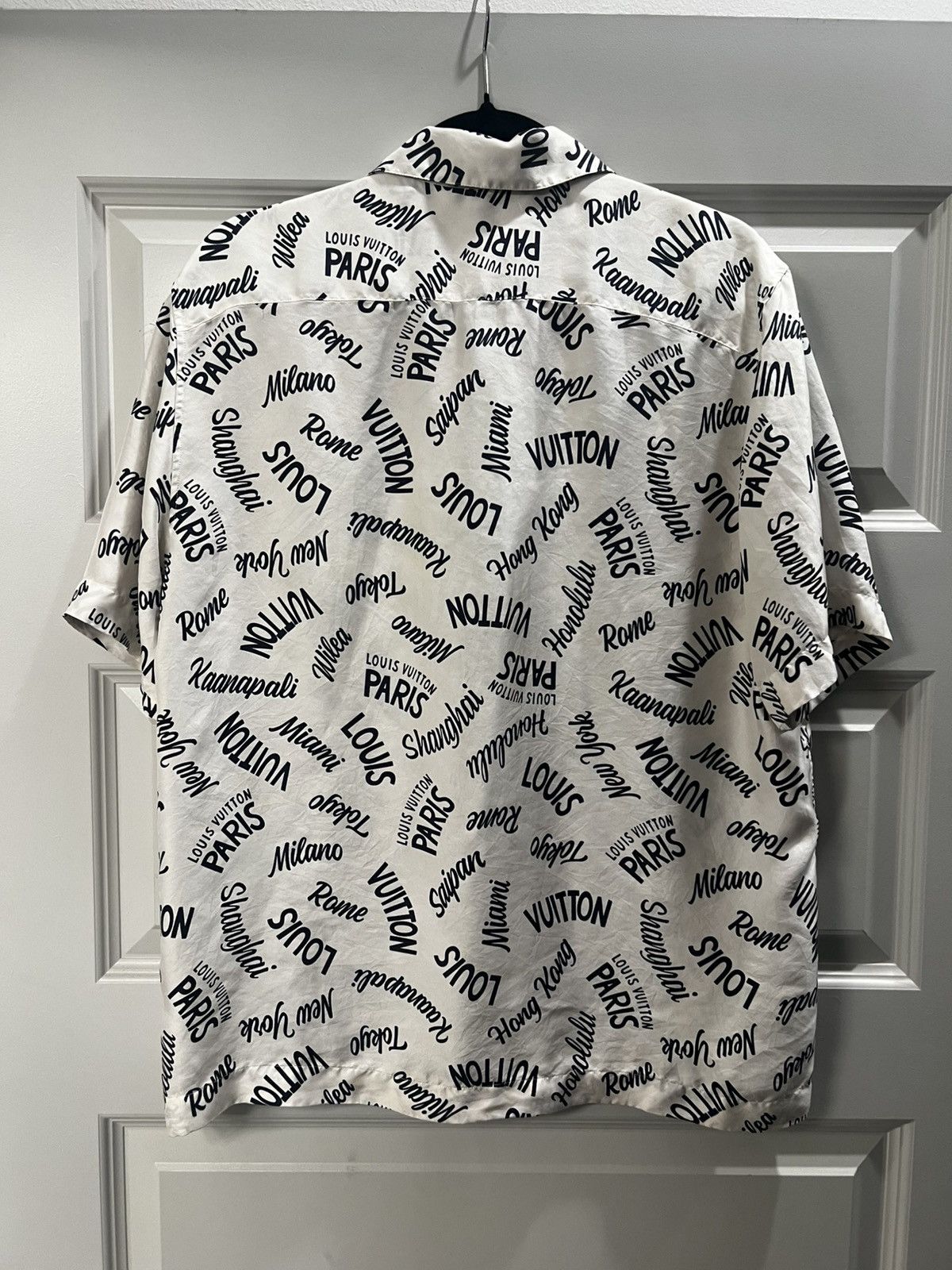 Louis Vuitton Louis Vuitton button up shirt Size US M / EU 48-50 / 2 - 2 Thumbnail