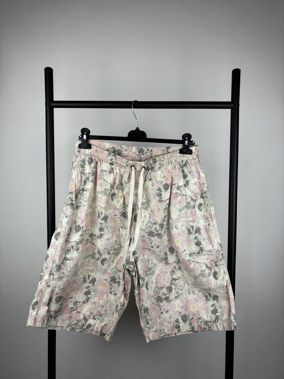 Allsaints × Vintage Allsaints vintage shorts size L Size US 34 / EU 50 - 1 Thumbnail