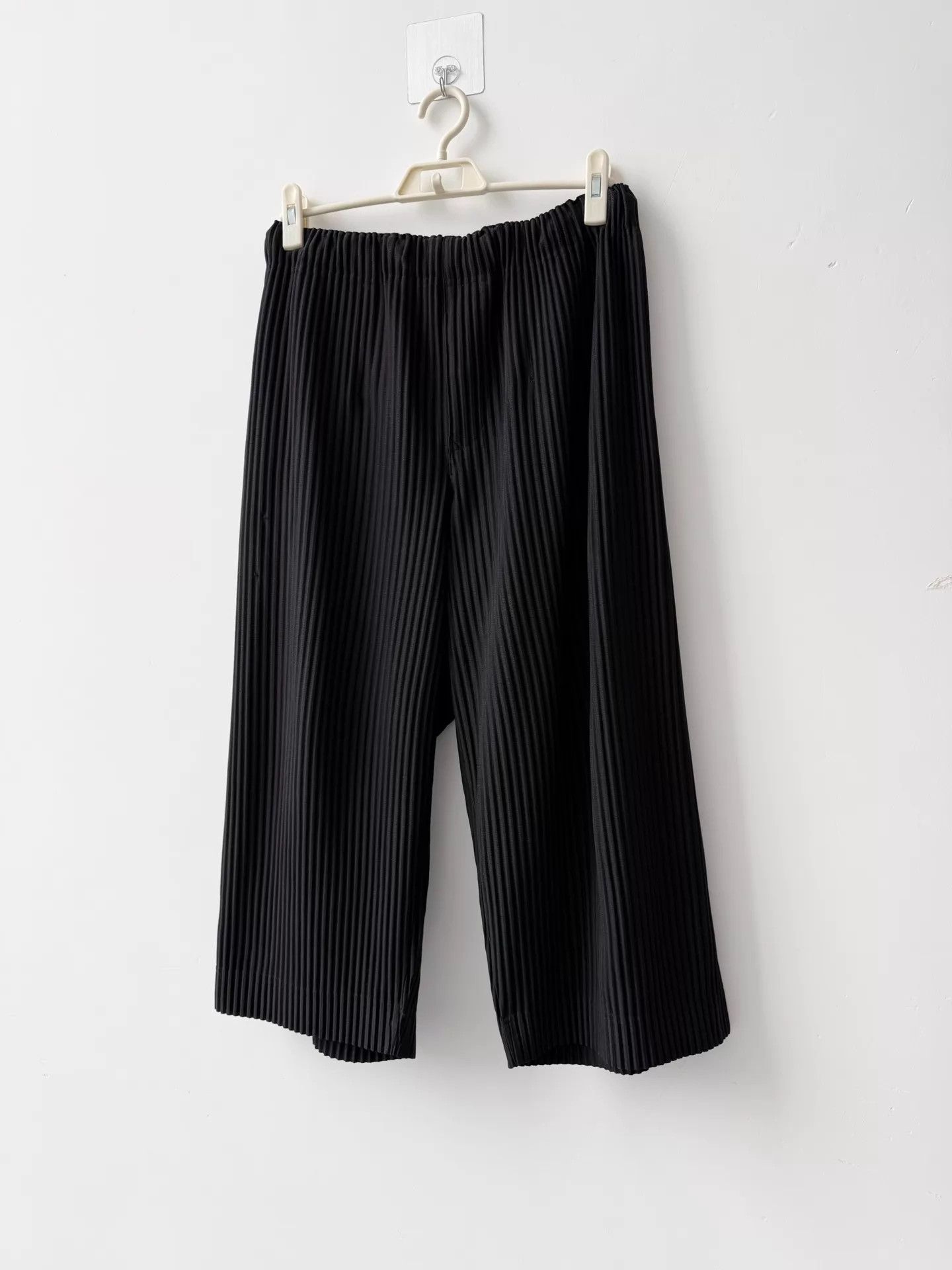 Homme Plisse Issey Miyake Issey Miyake HOMME PLISSÉ mid pants black size 2 Size US 32 / EU 48 - 2 Thumbnail