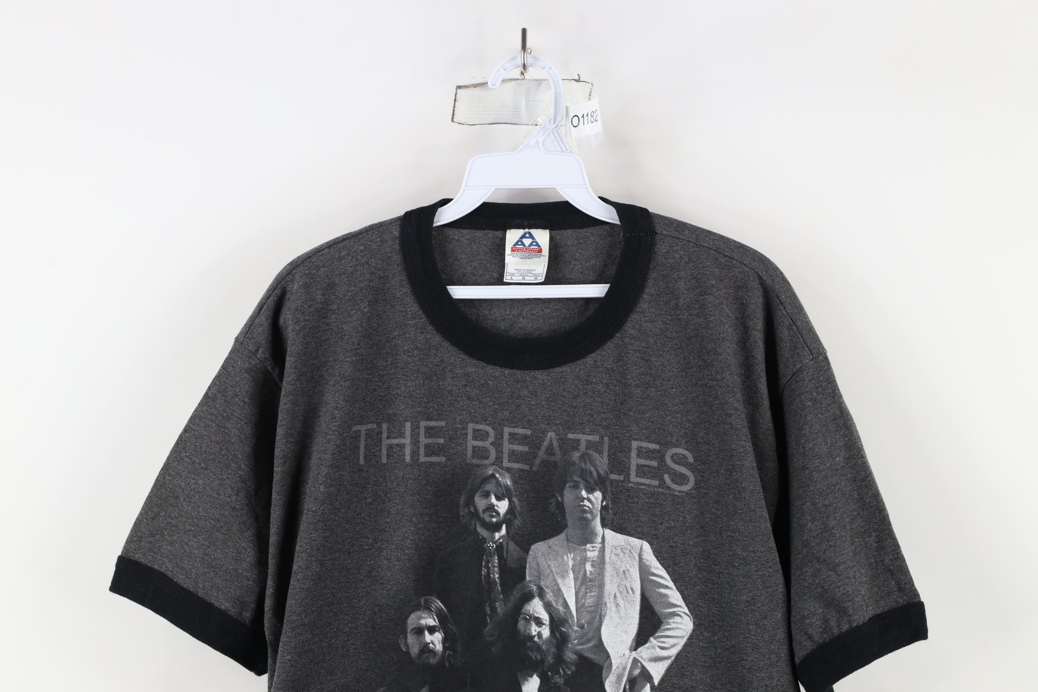 Vintage Vintage Y2K 2006 Beatles Band Short Sleeve Ringer T-Shirt Size US L / EU 52-54 / 3 - 2 Thumbnail