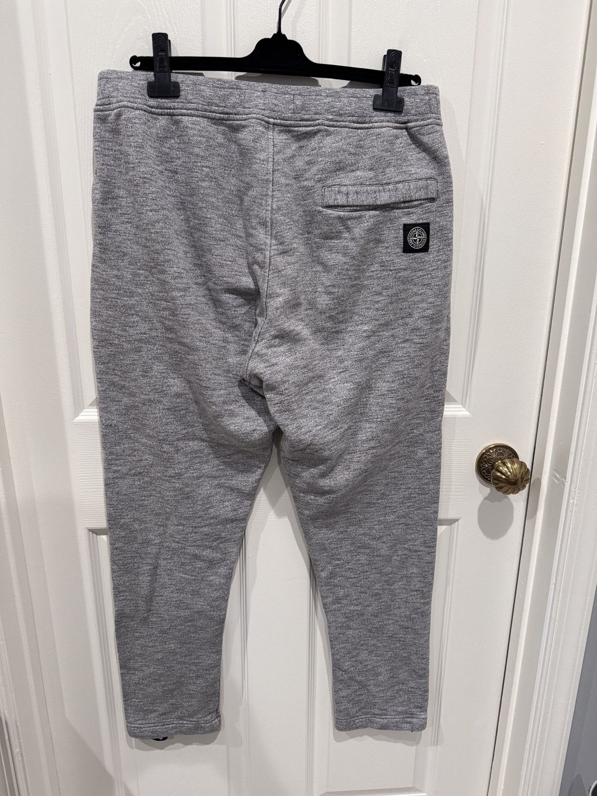 Stone Island Stone Island Grey Patch Program Sweatpants Size L fits 32-36 Size US 34 / EU 50 - 7 Thumbnail