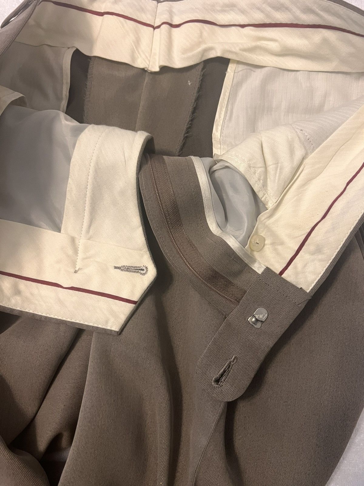Coppley COPPLEY 2 PC MENS SUIT- VINTAGE -2001- GREENISH TAN Size 46L - 15 Thumbnail