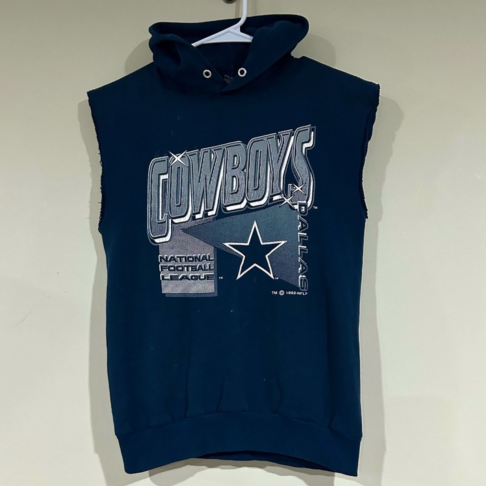 Logo 7 Vintage 1992 Dallas Cowboys Cutoff Hoodie Size US XS / EU 42 / 0 - 1 Thumbnail