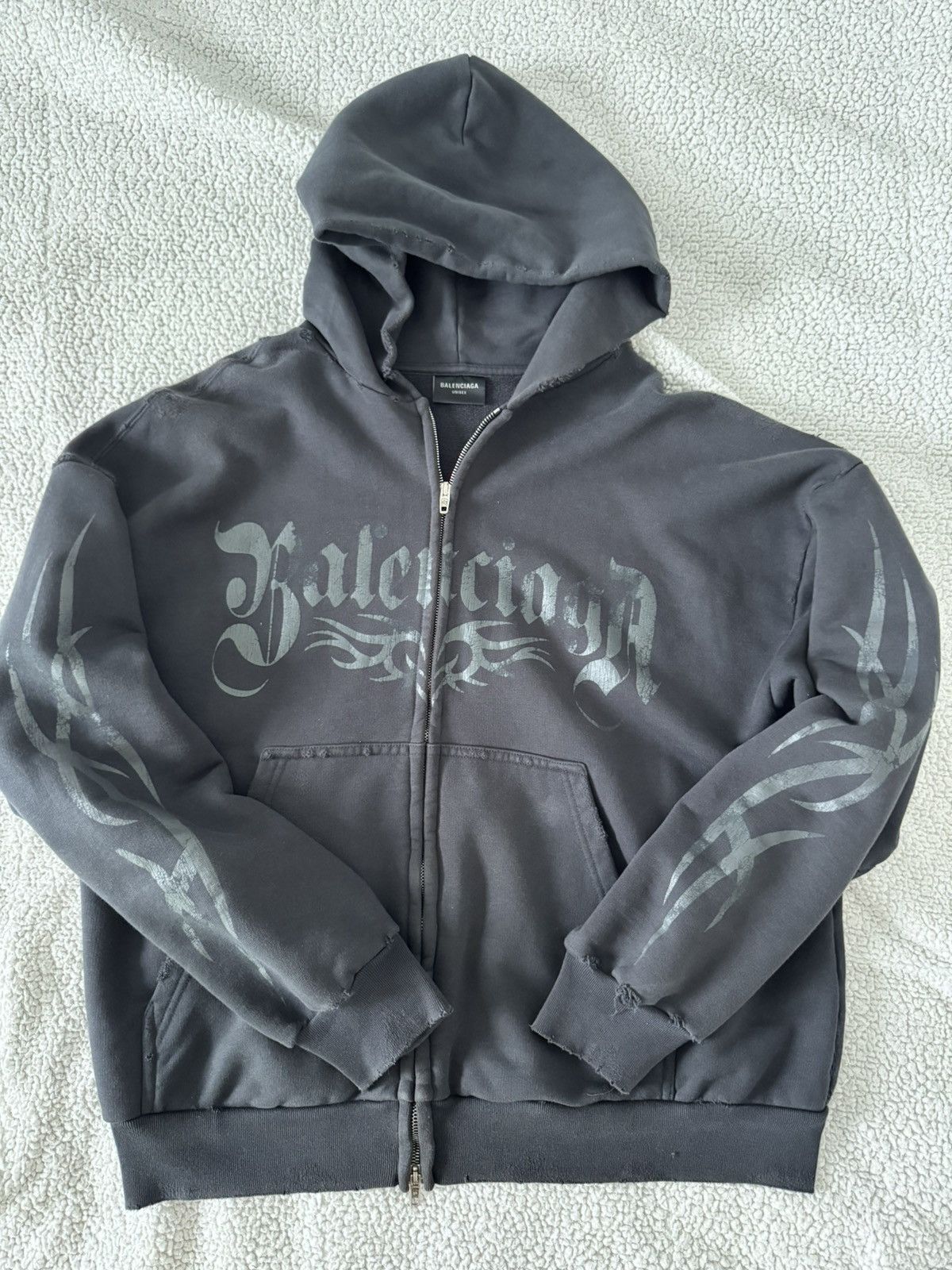 Balenciaga Balenciaga Tribal Hoodie Size US S / EU 44-46 / 1 - 1 Thumbnail