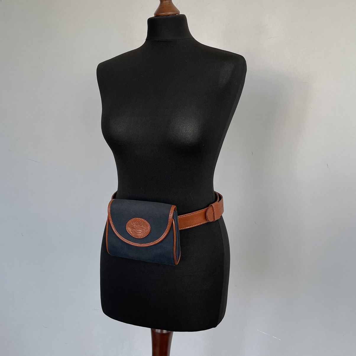 Burberry 🔥RARE🔥Vintage belt bag 1990 burberry's Size ONE SIZE - 2 Thumbnail