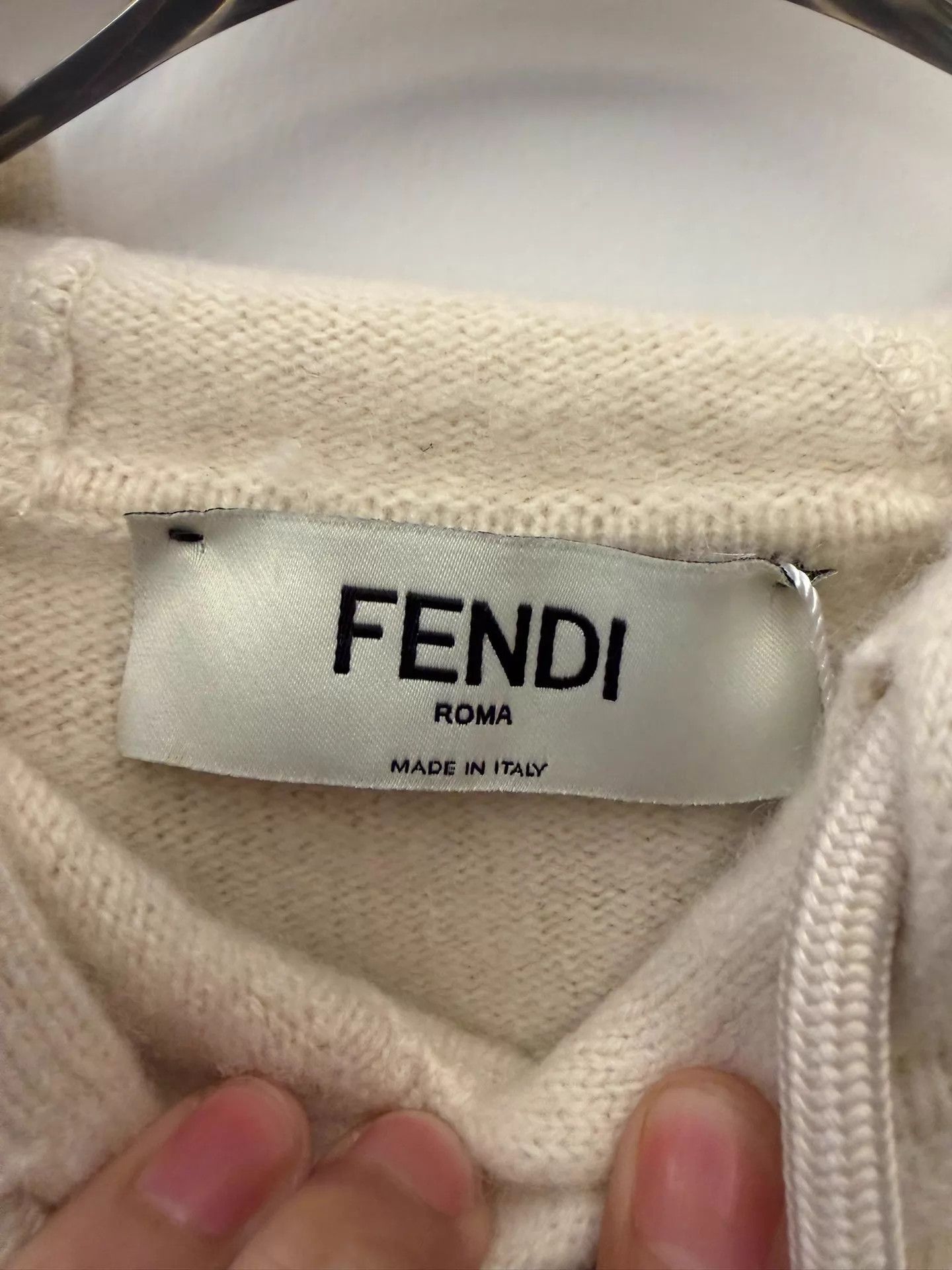 Fendi Fendi Cream knit hoodie 40 Size S / US 4 / IT 40 - 3 Thumbnail