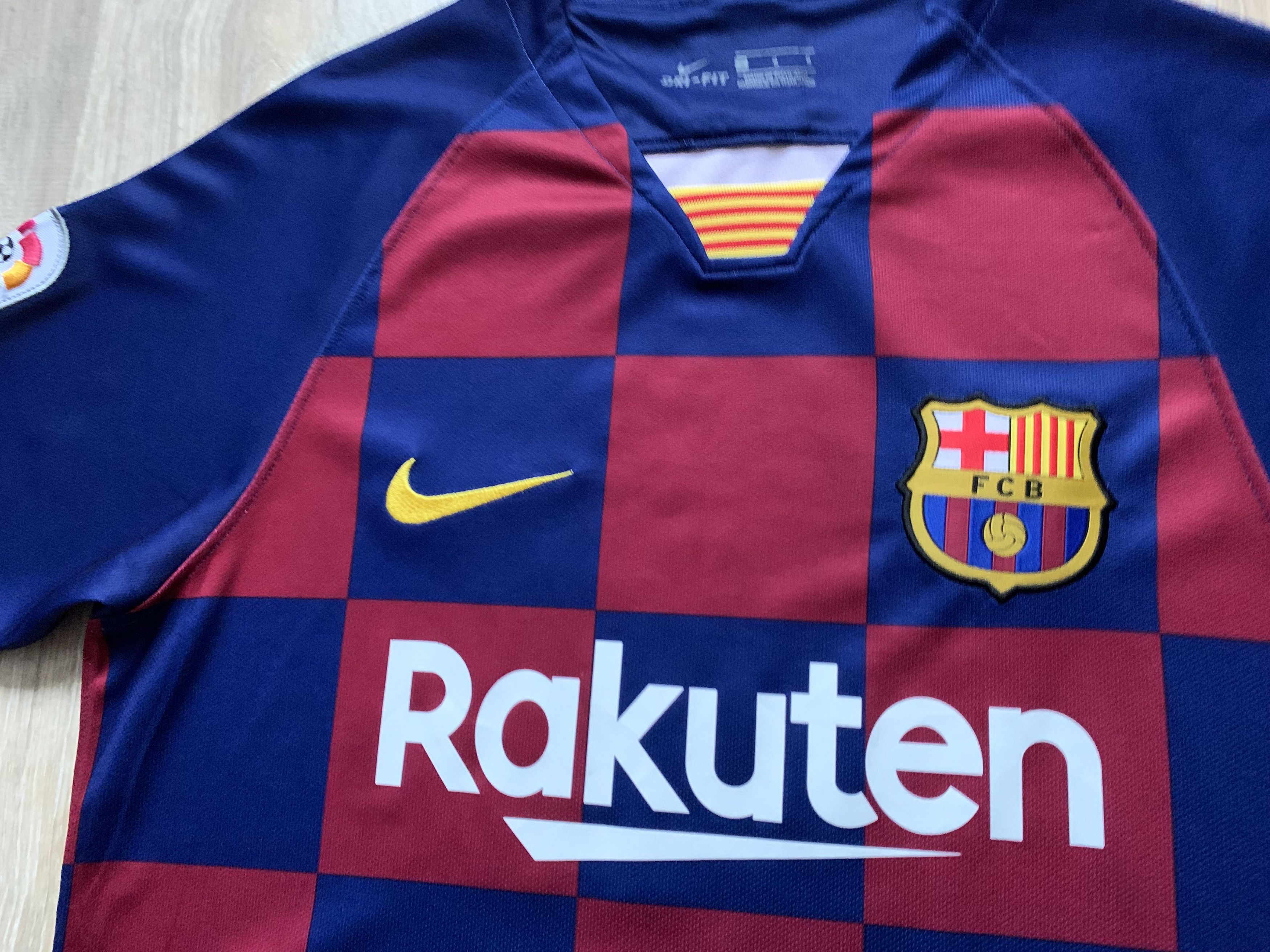 Nike Nike Barcelona Home Shirt Lionel Messi #10 2019-2020 Size US S / EU 44-46 / 1 - 4 Thumbnail