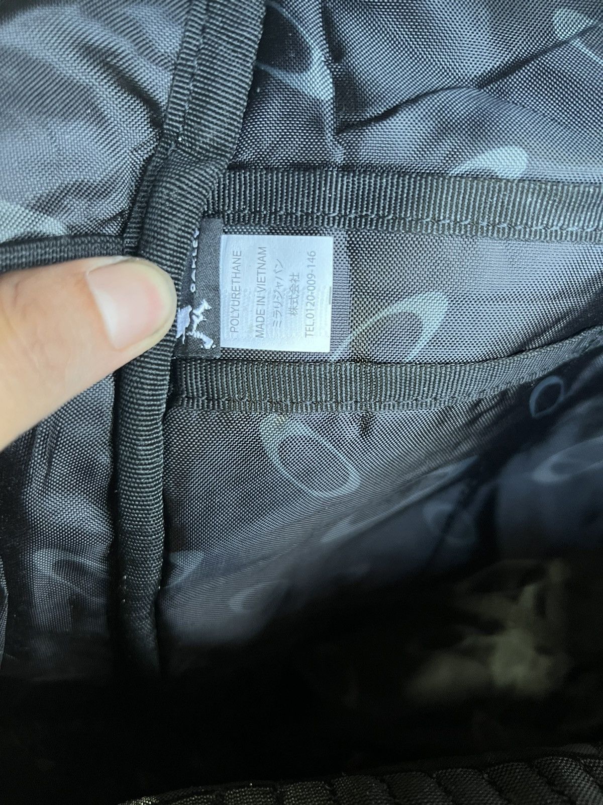Oakley Y2k OKLEY Cros Body Bag Very Rare Size ONE SIZE - 6 Thumbnail