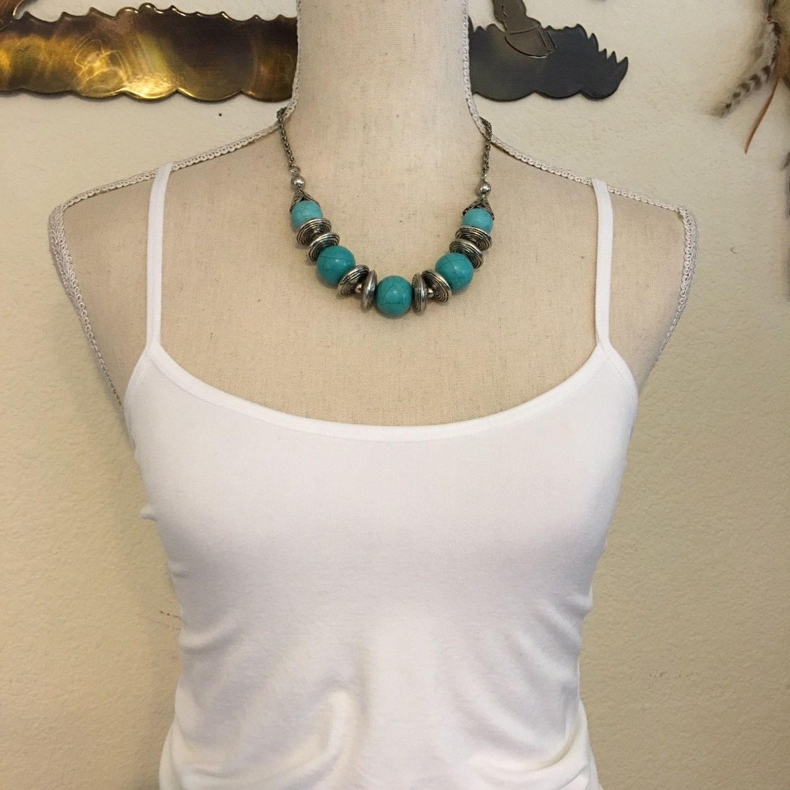 Jewelry Southwest silver tone & faux turquoise necklace Size ONE SIZE - 3 Thumbnail