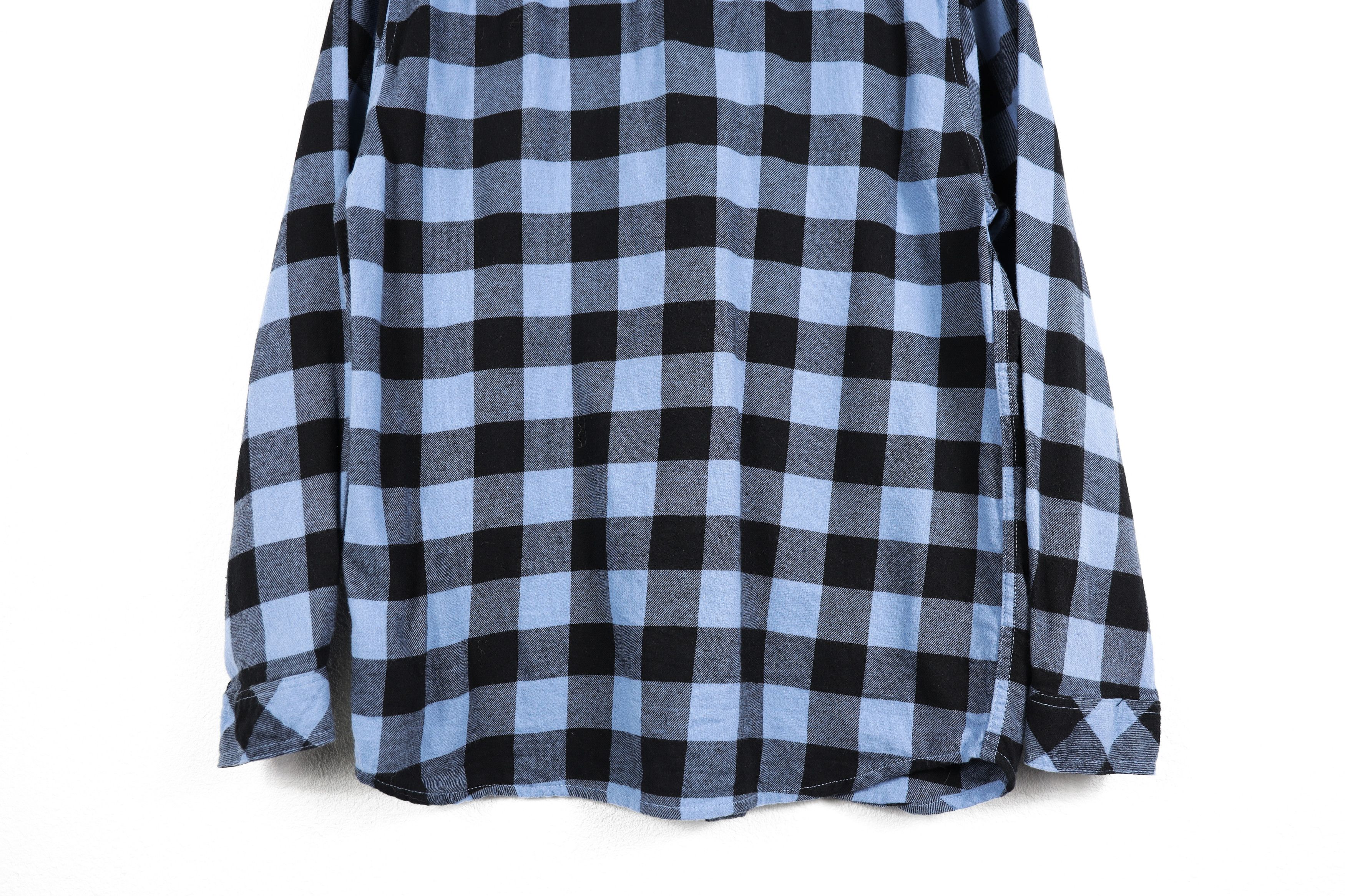 Carhartt × Flannel Vintage Carhartt Pocket Logo Blue Black Check Flannel Shirt Size US S / EU 44-46 / 1 - 10 Thumbnail