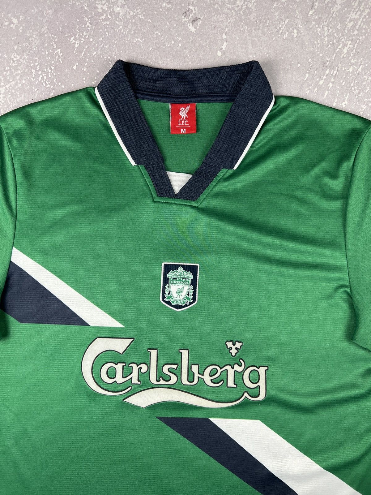 Vintage 1999-2000 Liverpool Away Official Merch Soccer Jersey Shirt Size US M / EU 48-50 / 2 - 3 Thumbnail