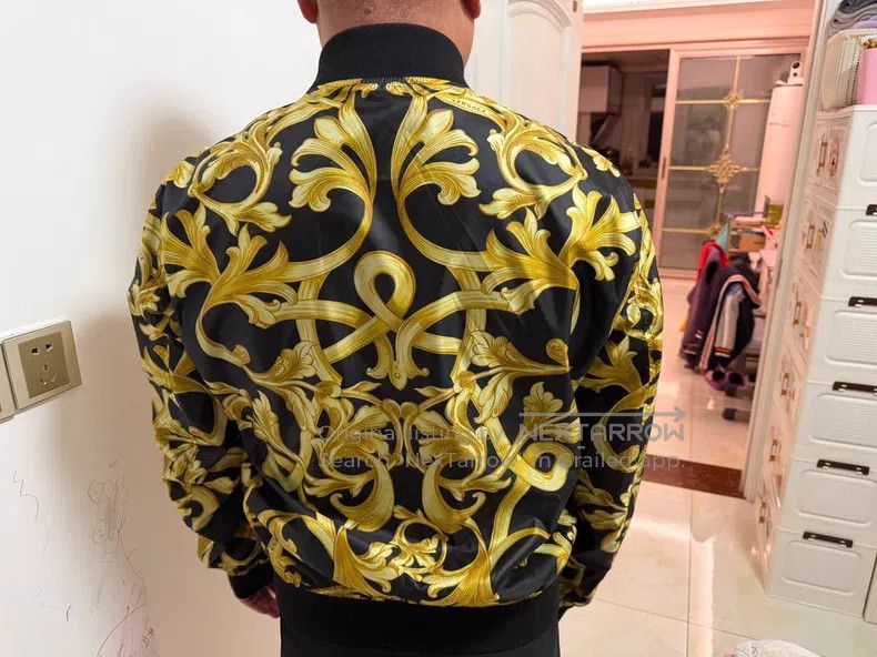 Versace Versace Baroque gold arabesque jacket Size US XL / EU 56 / 4 - 2 Thumbnail