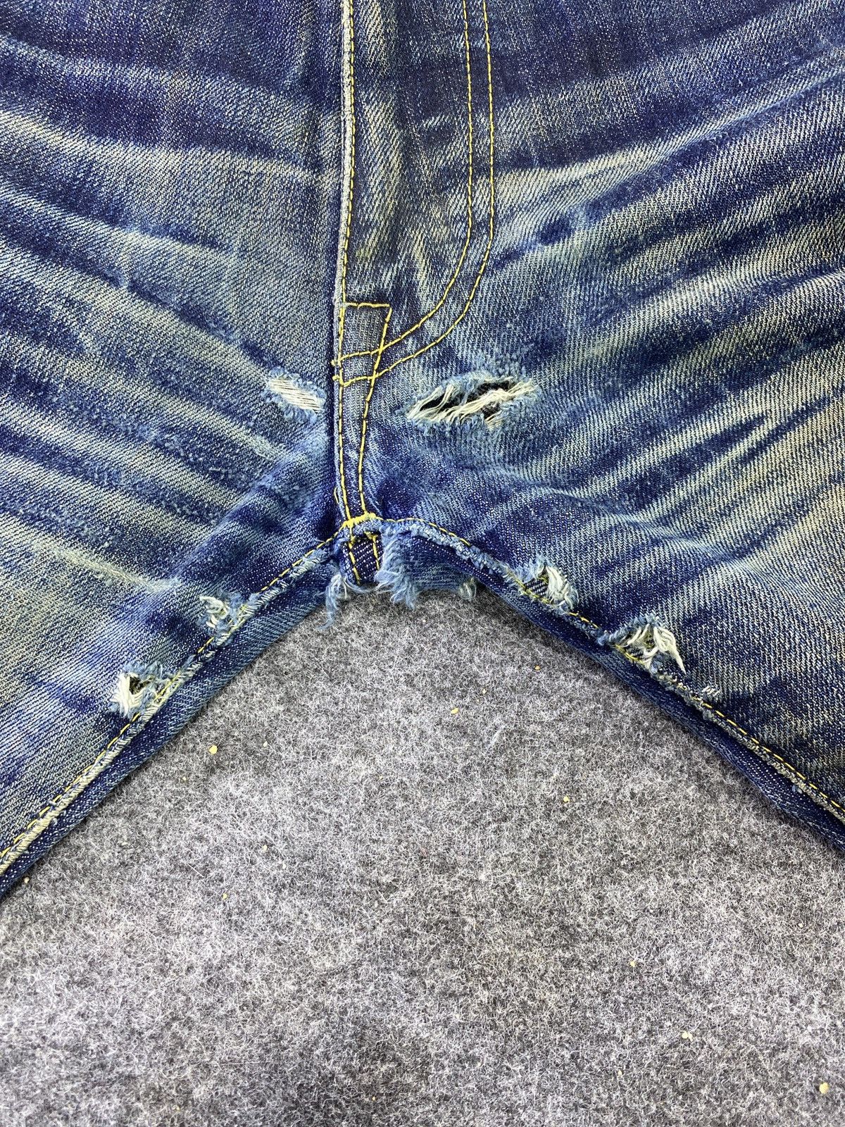 Japanese Brand JAPANESE BRAND CUNE BLUE WASH DENIM - J844 Size US 34 / EU 50 - 11 Thumbnail