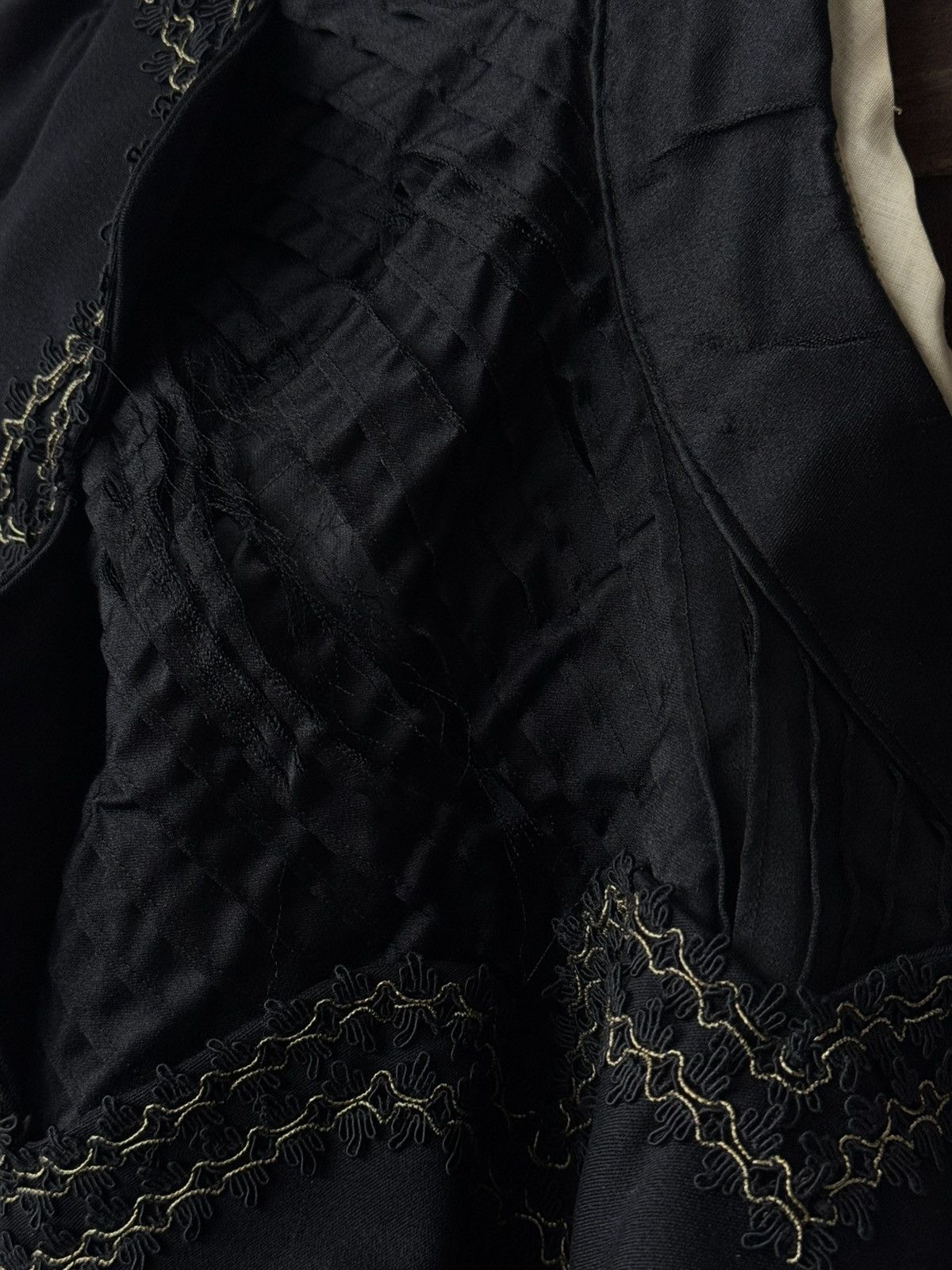 Vintage 1900s Antique Victorian Black Silk Boned Bodice Size ONE SIZE - 9 Thumbnail