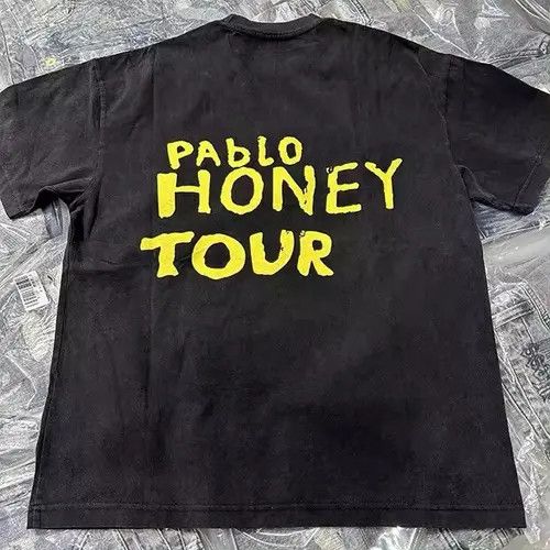 Japanese Brand Vintage RADIOHEAD Graphic Printed Vintage T Shirt Size US XL / EU 56 / 4 - 4 Thumbnail