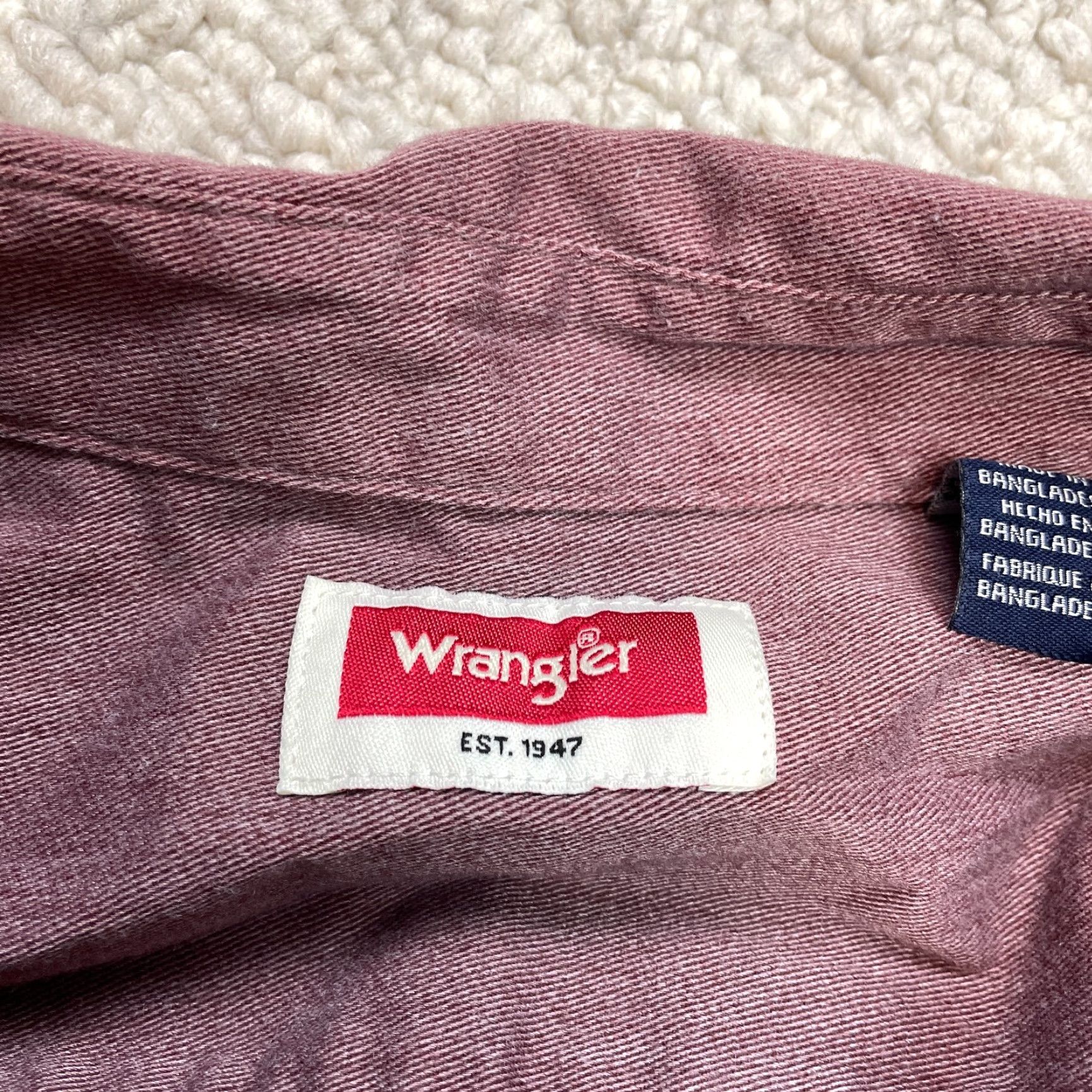 Wrangler VINTAGE Wrangler Shirt Mens 2XL Dark Red Short Sleeve Button Up Solid Cotton Pockets Button-Front Casual Mens Size US XXL / EU 58 / 5 - 3 Thumbnail