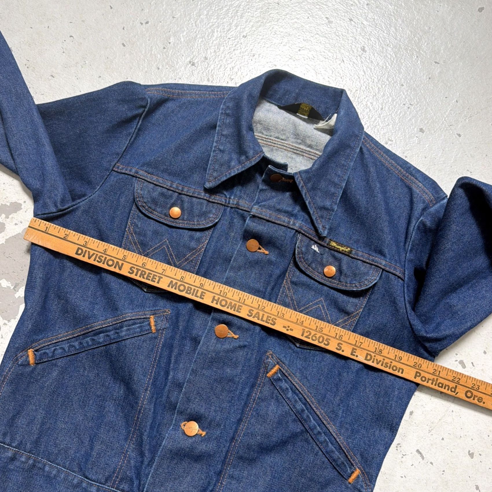 Wrangler VINTAGE Wrangler Jacket Main Selling Point Denim Trucker Ranch USA Made 40 Men Blue Denim 80s 70s Workwear Cowboys Mens Size US XXS / EU 40 - 5 Thumbnail