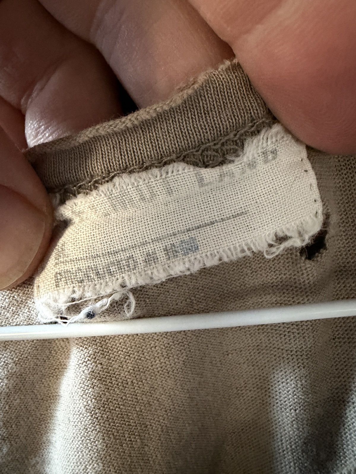 Helmut Lang Helmut Lang 1990s Archive Distressed Tank Top Beige Minimal Size US M / EU 48-50 / 2 - 5 Thumbnail