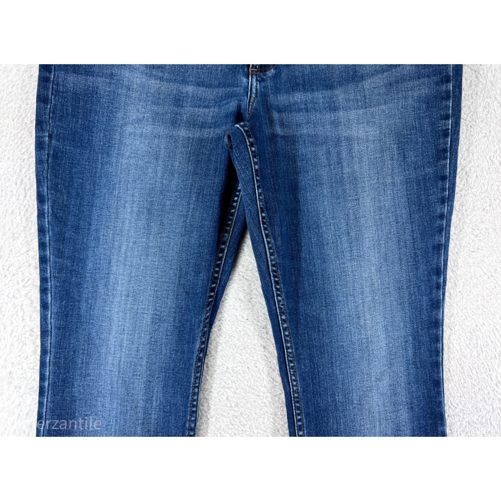 Lee Lee Womens Jeans Bootcut Blue Denim 32 Mid Rise Stretch Casual Southwest style Size 24" / US 00 / IT 34 - 7 Thumbnail