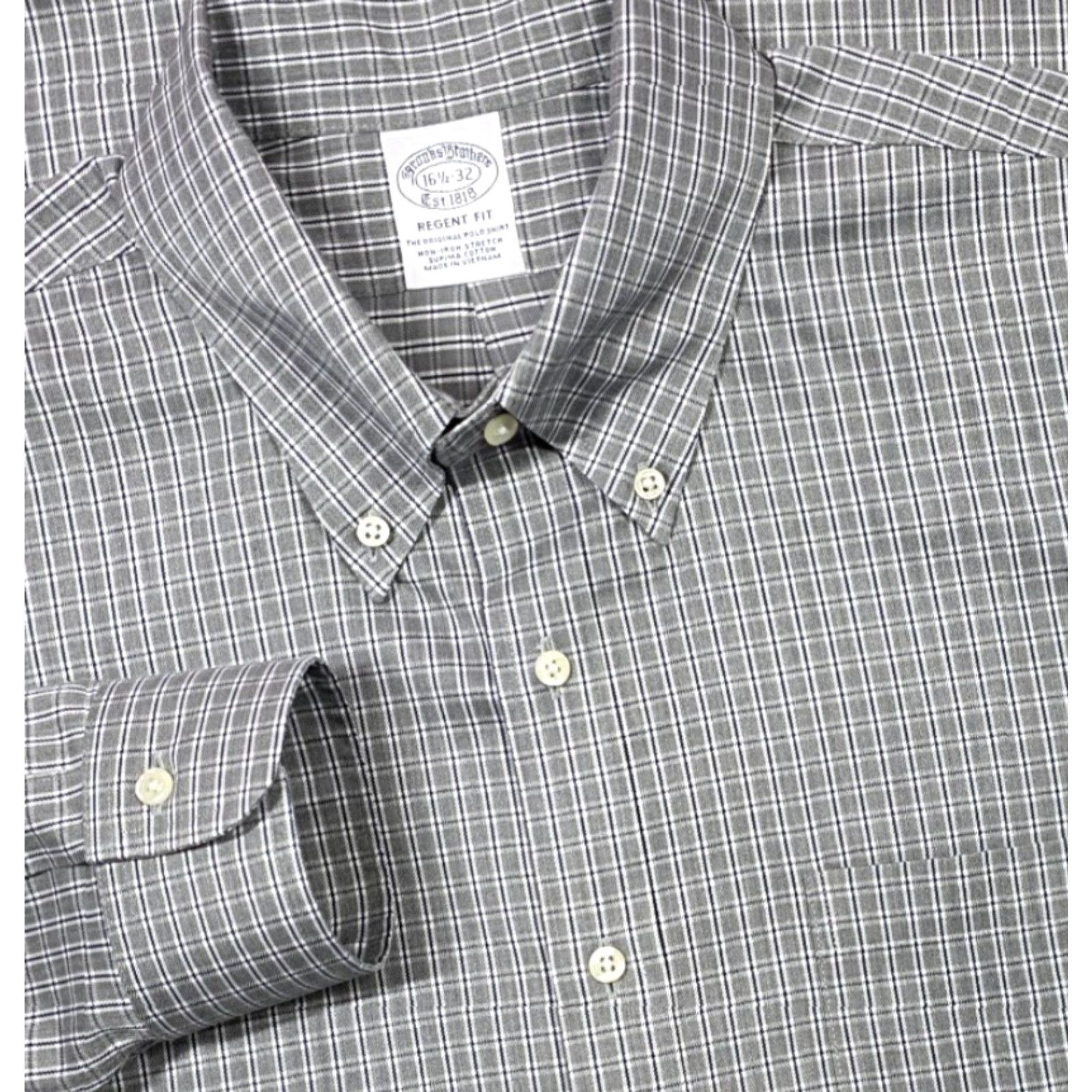 Brooks Brothers Brooks Brothers Button-Up Oxford Shirt Sz 16.5-32 Regent Gray Plaid Long Sleeve Mens Regular Slim Blue/Gray Oxford 1818 OCBD Modern Office Size US M / EU 48-50 / 2 - 2 Thumbnail
