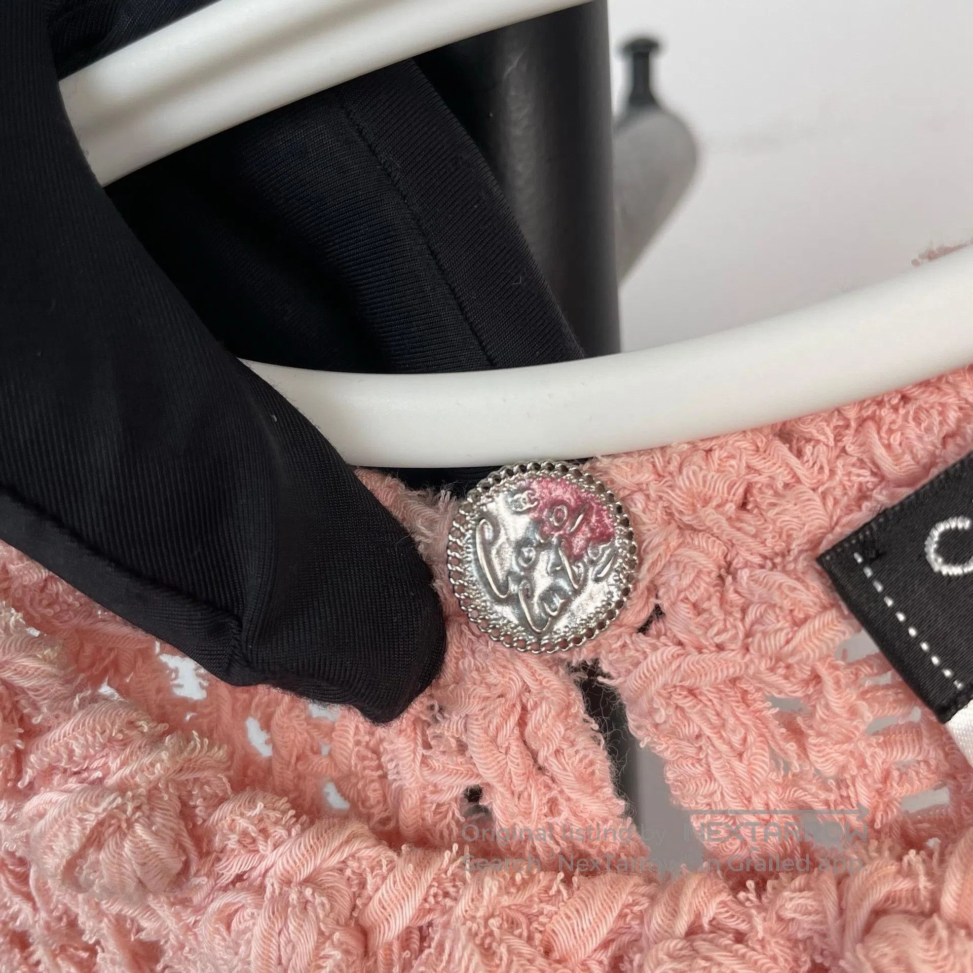 Chanel Chanel Pink Tweed Sleeveless Cutout Dress Two Piece Set| Size XXS / US 00 / IT 34 - 4 Thumbnail