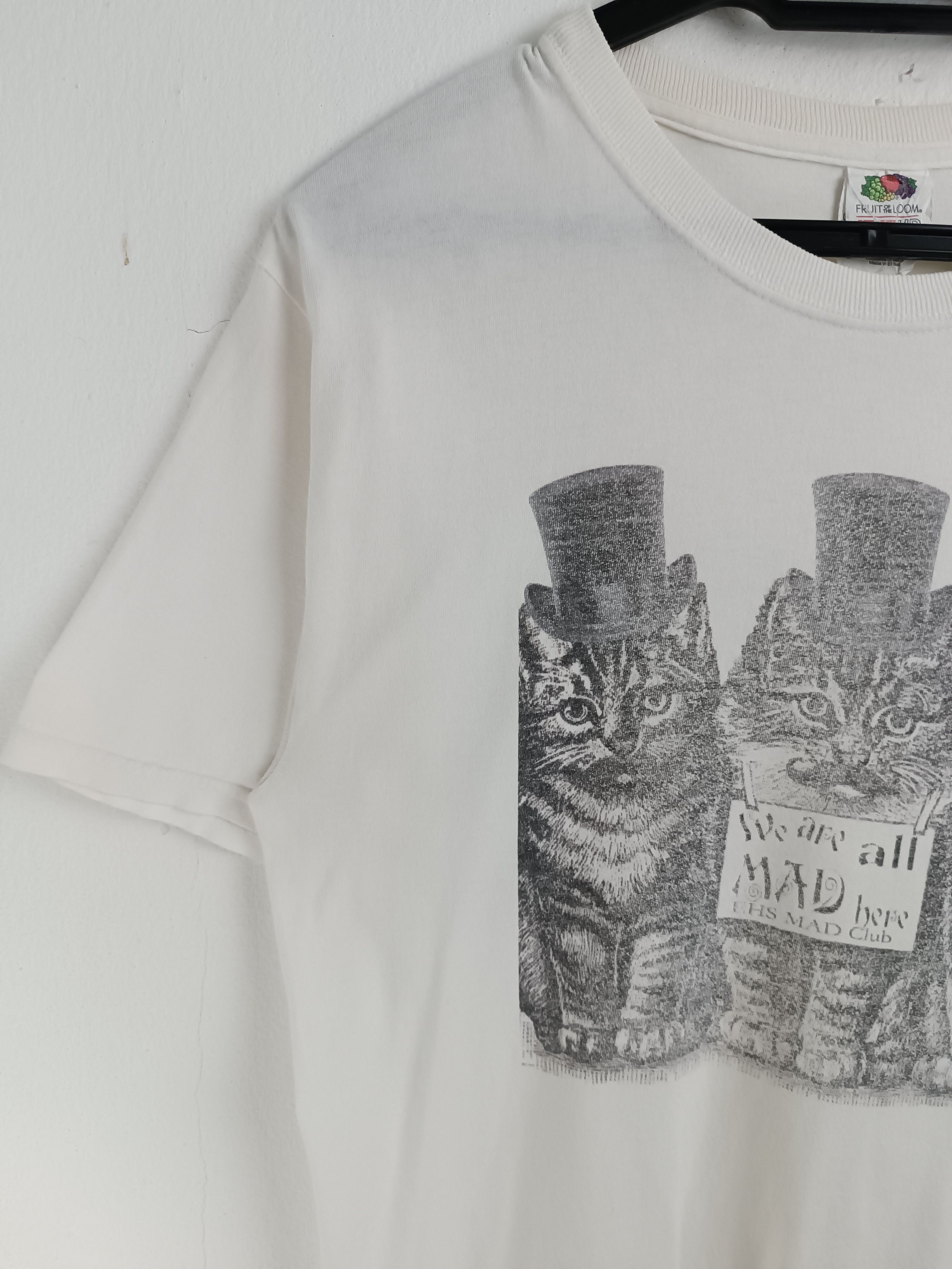 Vintage VINTAGE MAD CLUB CATS PET CUTE PAWS DOG TEE VERY RARE Size US S / EU 44-46 / 1 - 5 Thumbnail