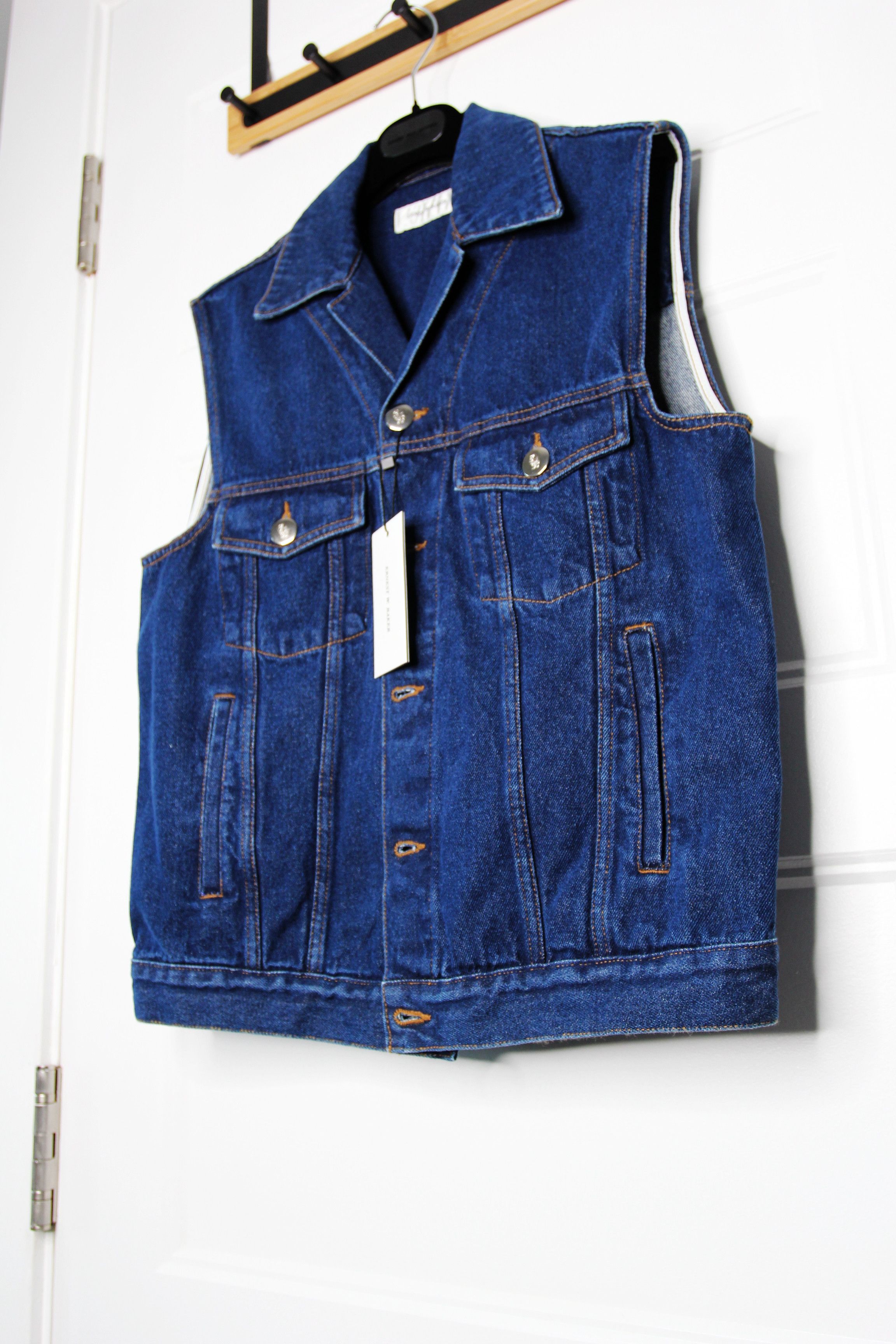 Ernest W. Baker BNWT SS23 ERNEST W. BAKER SLEEVELESS DENIM JACKET 52 Size US L / EU 52-54 / 3 - 5 Thumbnail