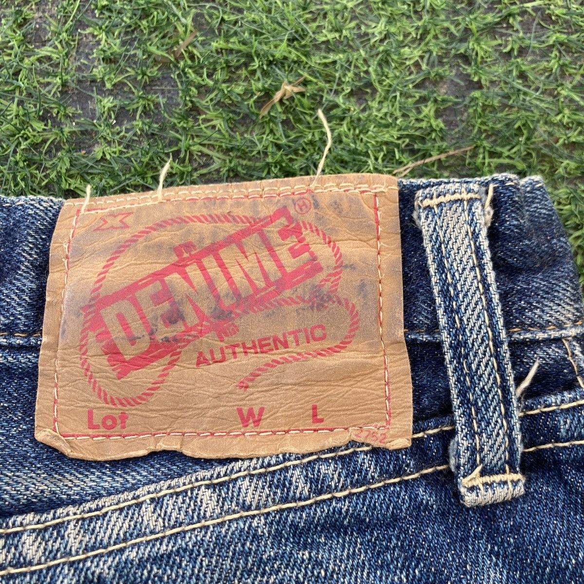 Denime VINTAGE DENIME SELVEDGE DISTRESSED JEANS Size US 32 / EU 48 - 10 Thumbnail