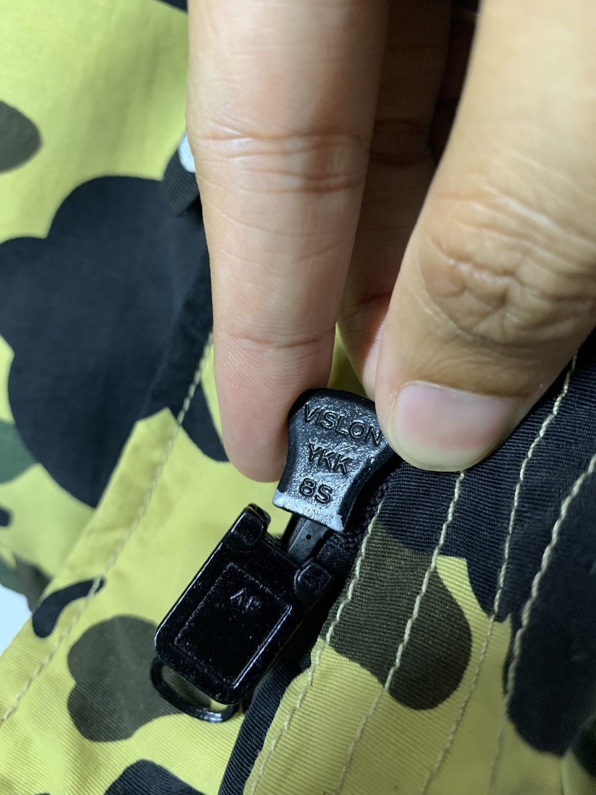 Bape Vintage BAPE 1st Camo Snowboard Puffer Down Jacket Size US L / EU 52-54 / 3 - 19 Thumbnail
