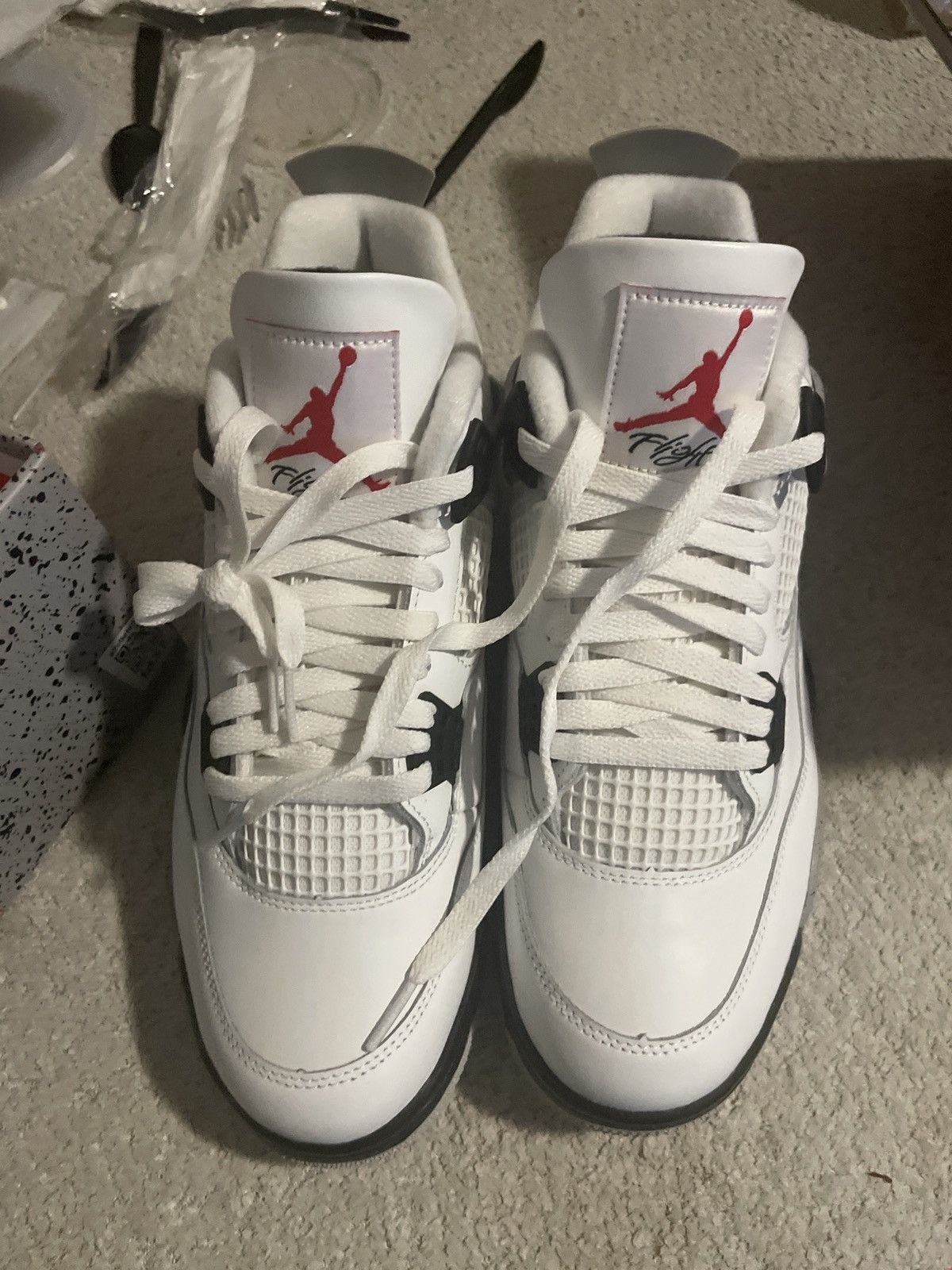 Jordan Brand White Cement 4's Size US 10 / EU 43 - 7 Thumbnail