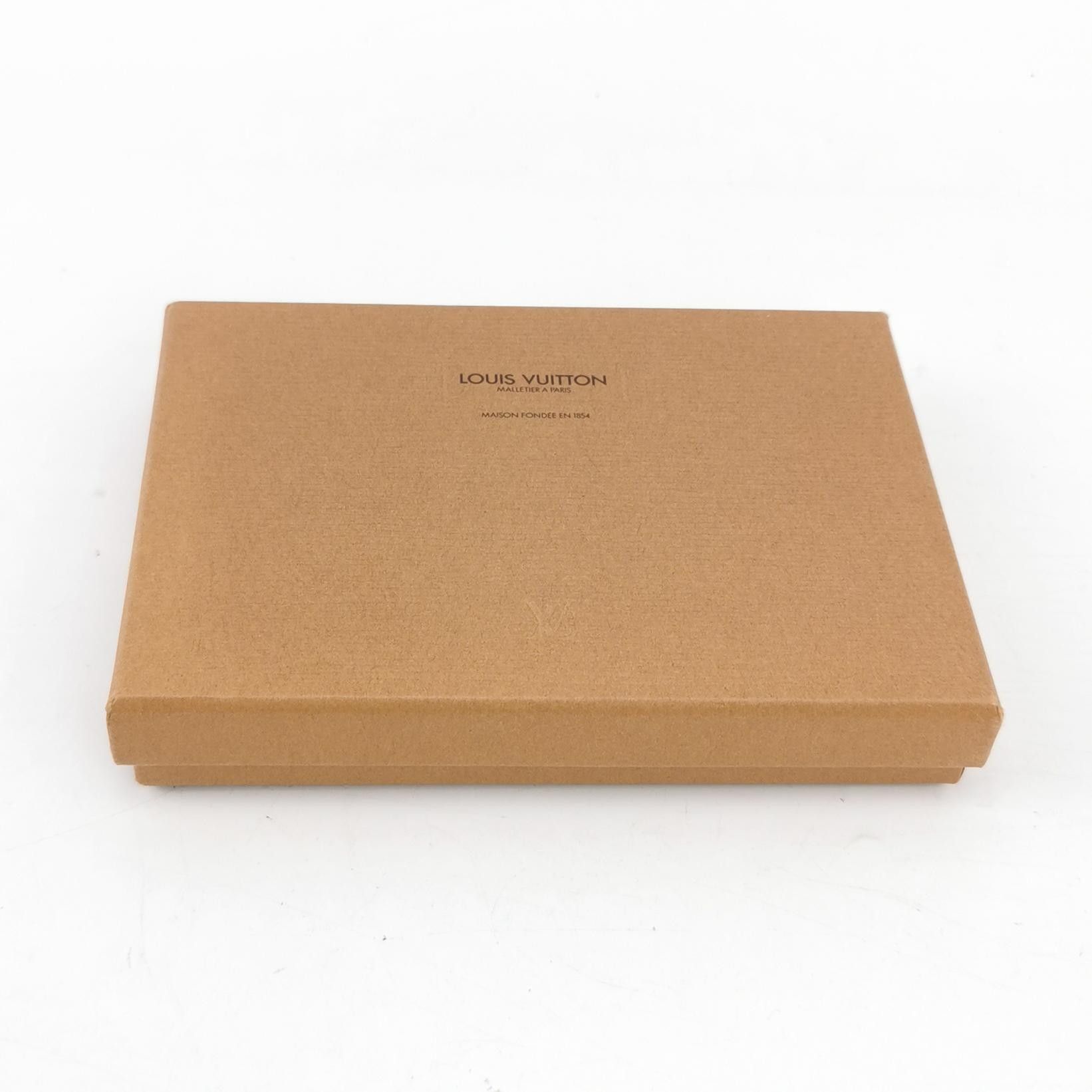 Louis Vuitton Louis Vuitton (LV) canvas monogram loose-leaf notebook cove Size ONE SIZE - 9 Thumbnail