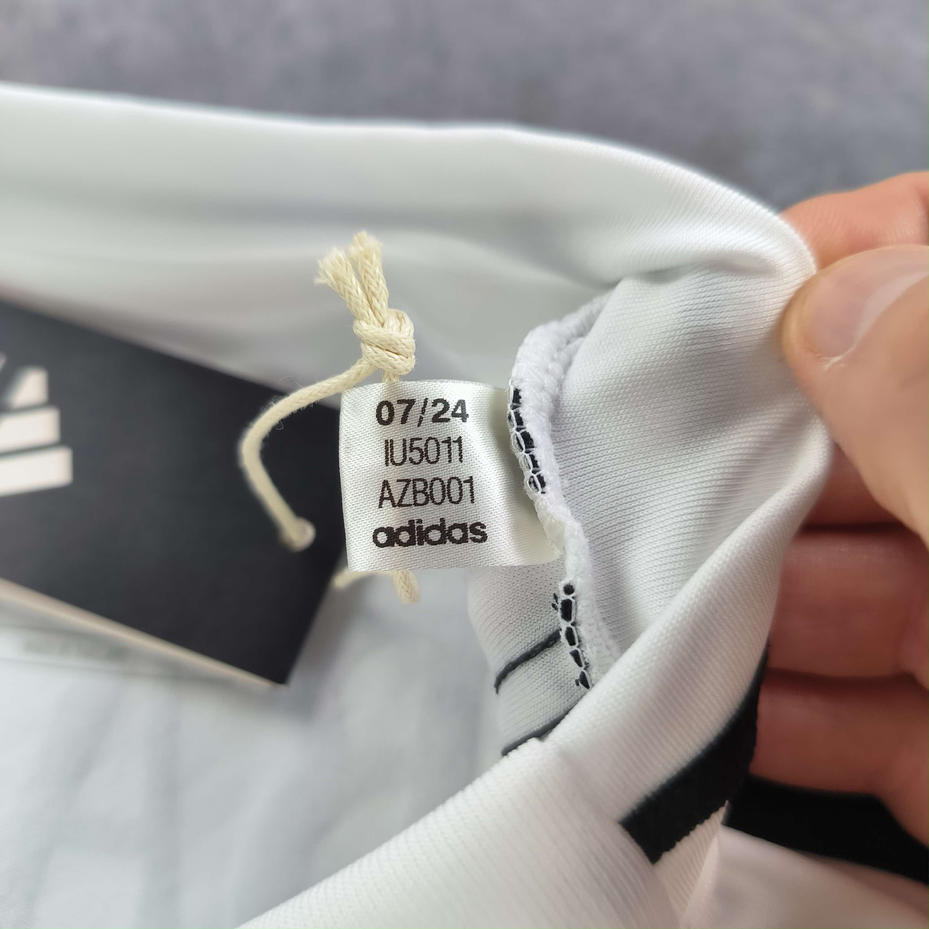 Adidas NEW Real Madrid 2024-25 home UCL Mbappe football jersey sz M Size US M / EU 48-50 / 2 - 9 Thumbnail