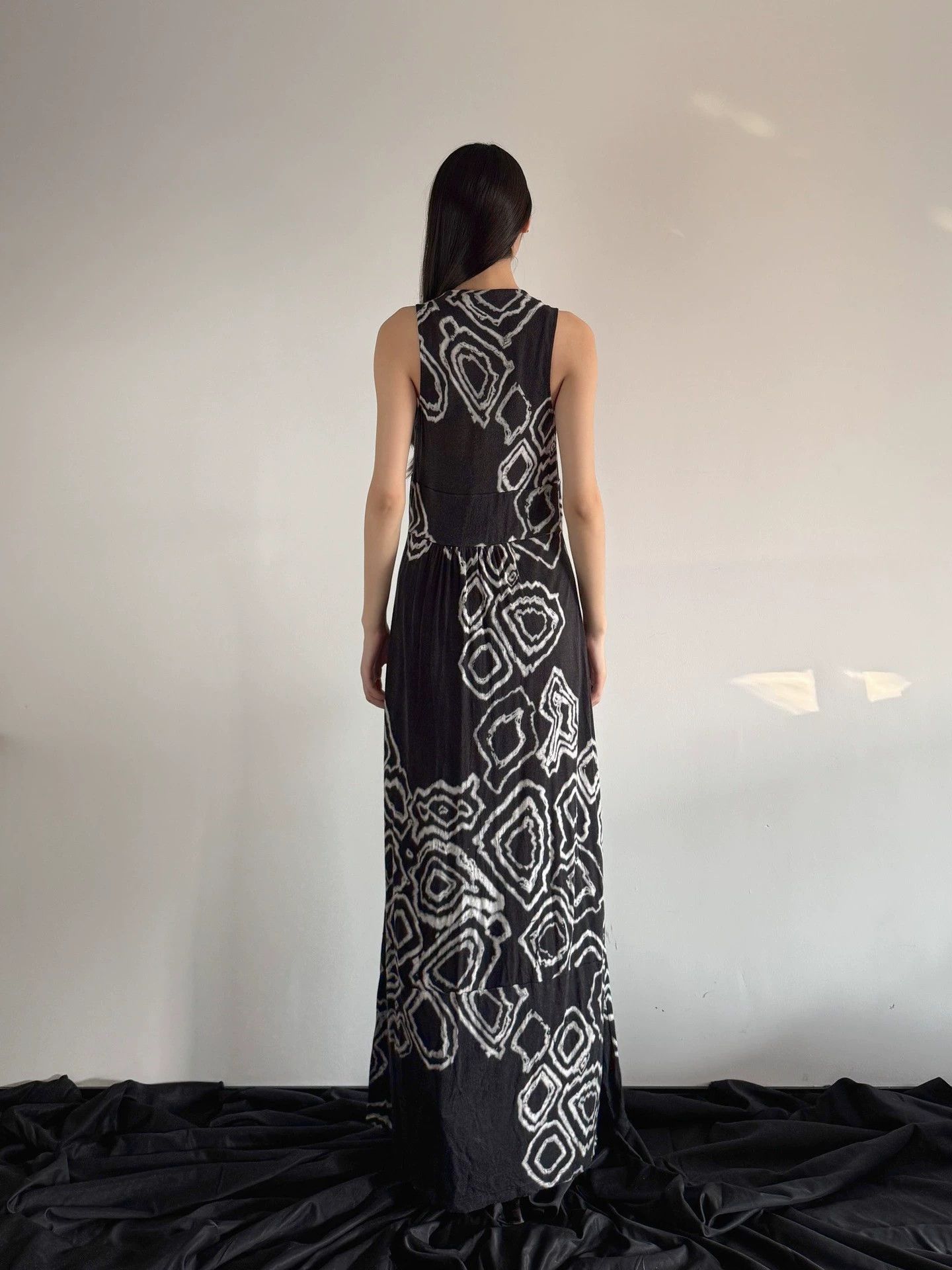 Vintage French Brand V-neck Printed Sleeveless Dress Women's S Size S / US 4 / IT 40 - 8 Thumbnail
