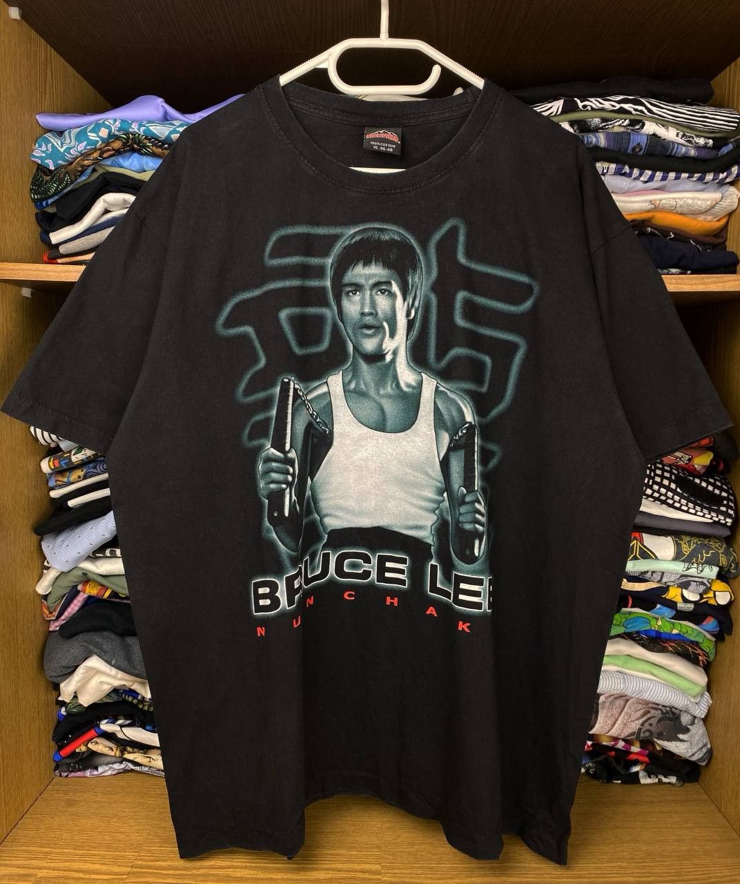 Vintage Vintage Bruce Lee "The Dragon" 90s Thai Bootleg Graphic Tee Size US XL / EU 56 / 4 - 1 Thumbnail