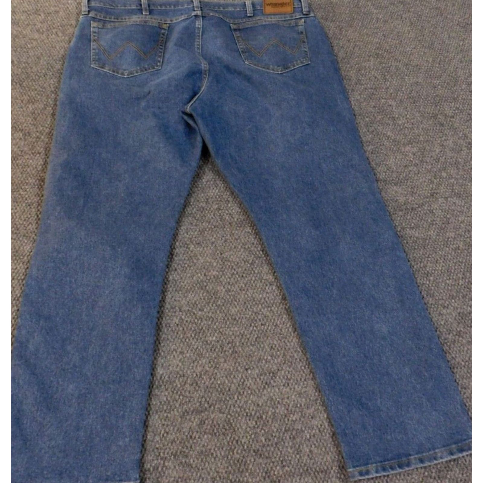 Wrangler Wrangler Jeans Mens 44x32 blue Straight Denim workwear Outdoors Cowboy Pockets Jeans Regular Mens Cowboy Size US 44 / EU 60 - 4 Thumbnail