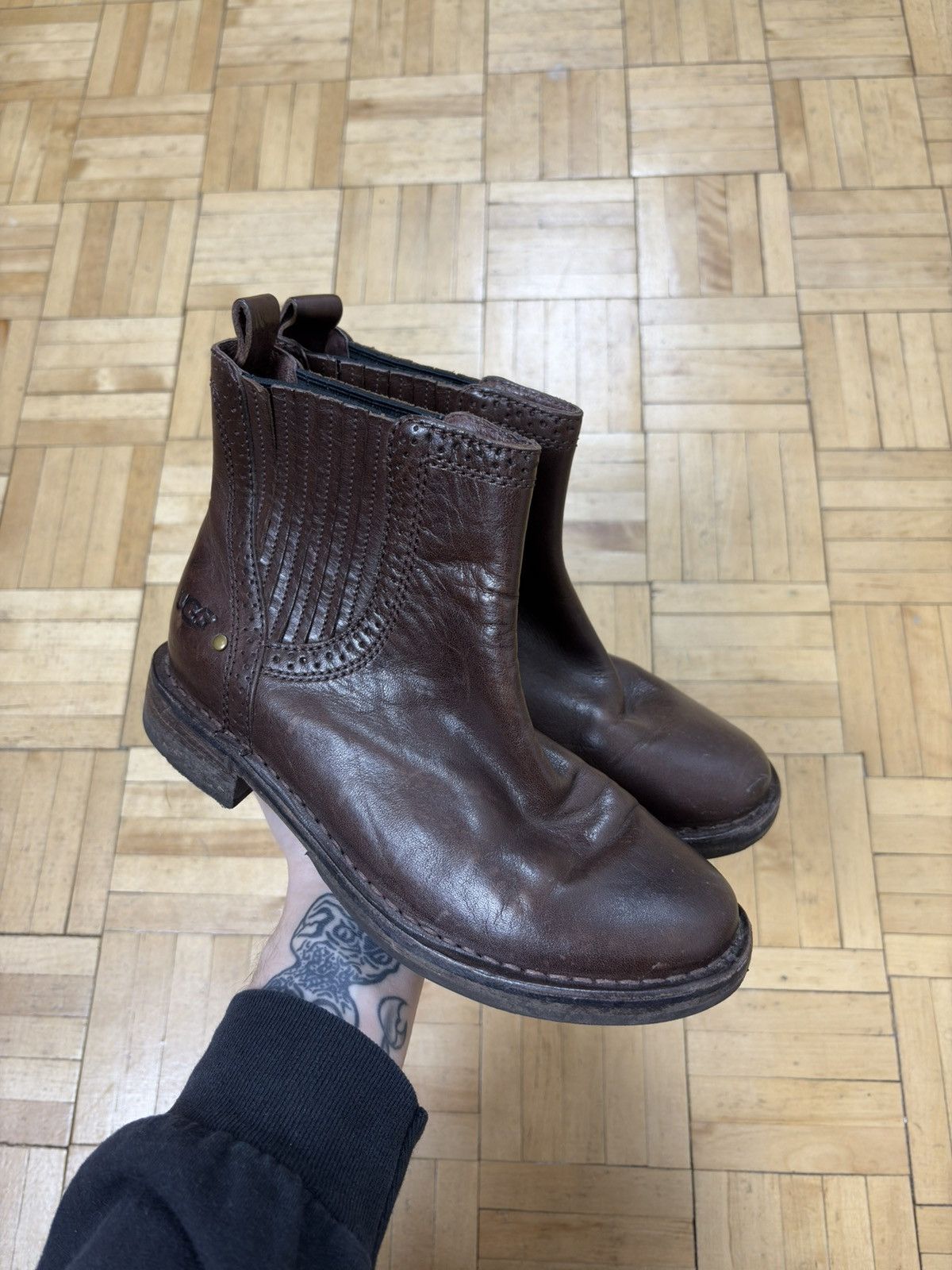 Ugg UGG Australia leather Chelsea boots brown 36EU botki Size US 5 / IT 35 - 1 Thumbnail