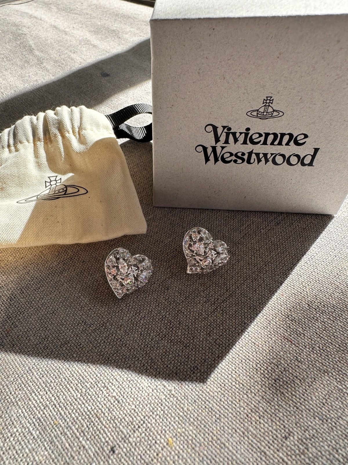 Vivienne Westwood Vivienne Westwood Hypolita Orb Hearts Crystals Earrings Size ONE SIZE - 1 Thumbnail